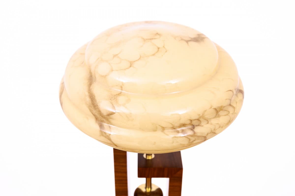 Lampa stołowa Art Deco, szkło kremowy brązowy, drewno brązowy, mosiądz złoty, Polska, lata 50. - 355949