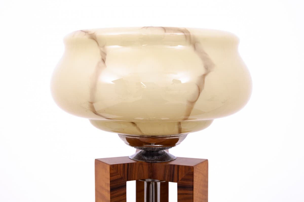 Lampa stołowa Art Deco, brązowy beżowy srebrny, orzech szkło stal chrom, Polska, lata 50. - 355975