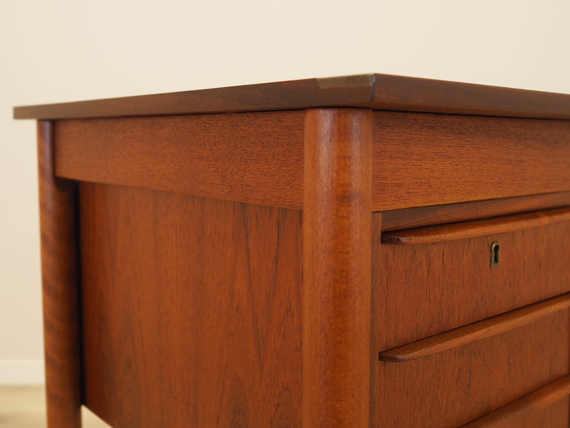 Desk, brown teak, Denmark, 1970s. - 356298