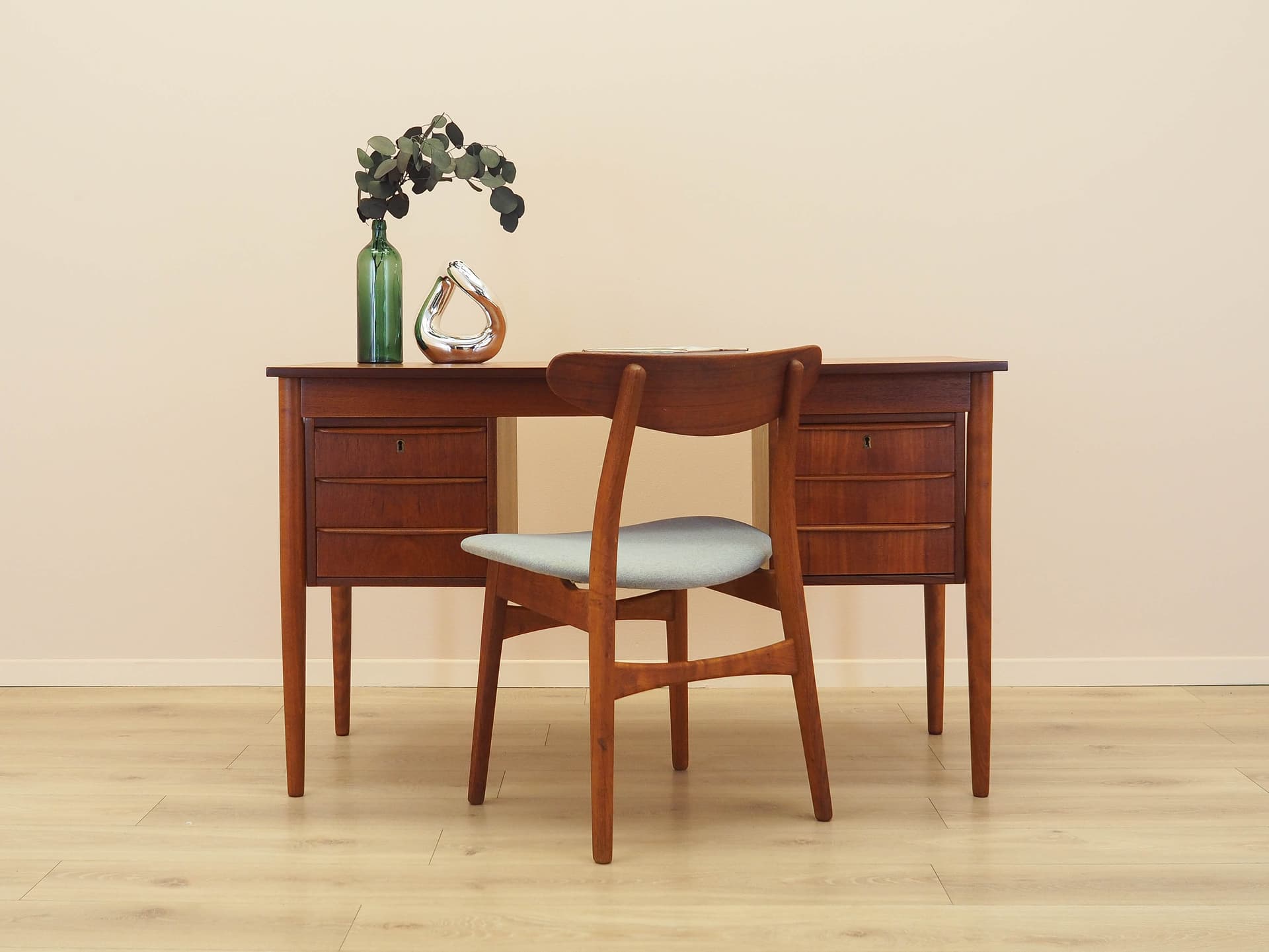 Desk, brown teak, Denmark, 1970s. - 356288