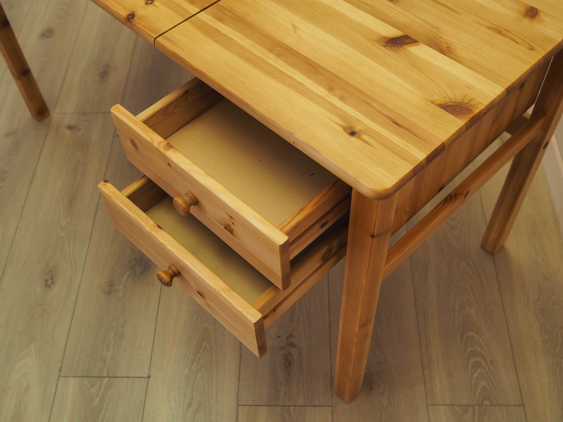 Desk, brown pine, Denmark, 1990s. - 356420