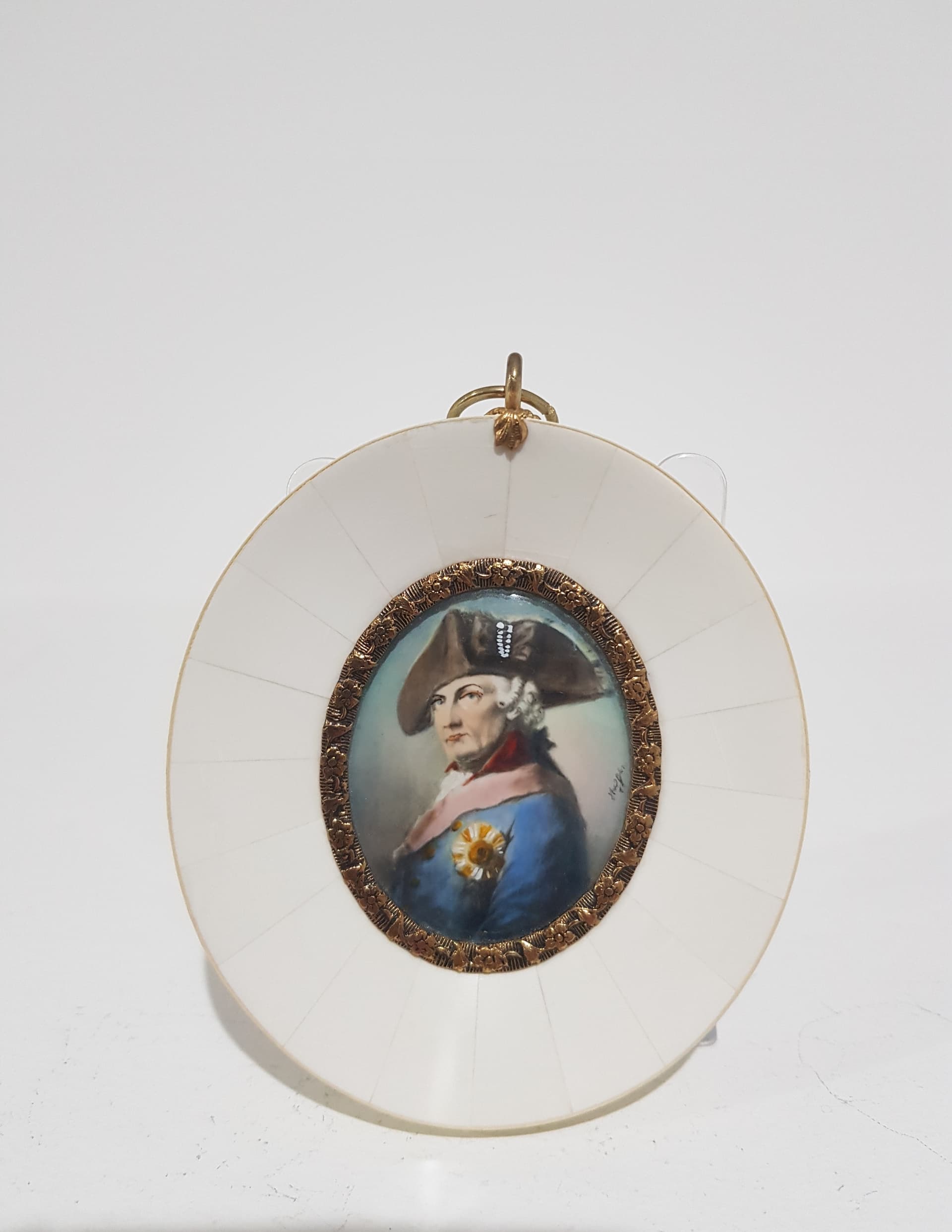 Portrait Miniature Friedrich der Große, white porcelain, gold brass, Germany, early 20th c. - 356861