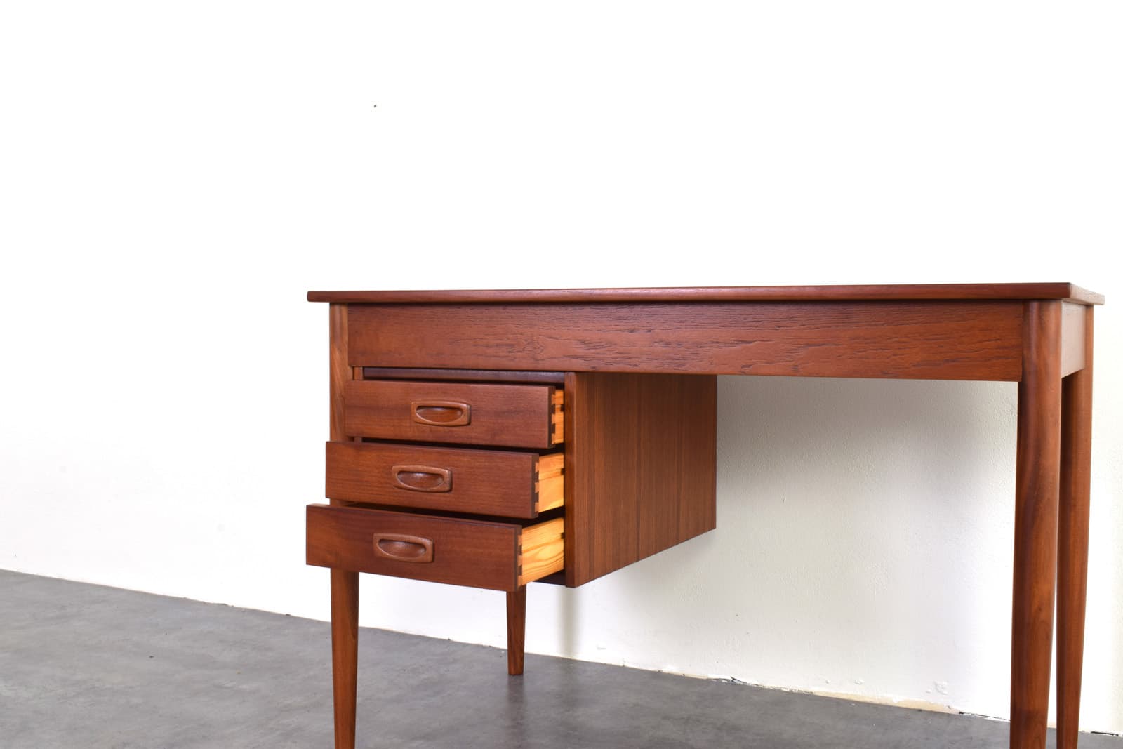 Desk, brown teak, Denmark, 1960s - 356896