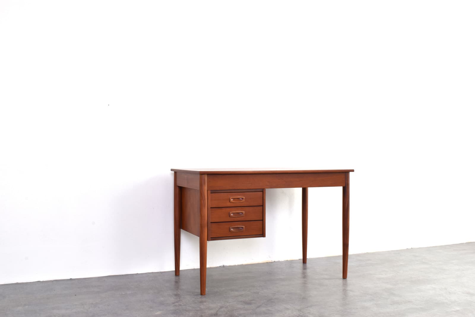 Desk, brown teak, Denmark, 1960s - 356892