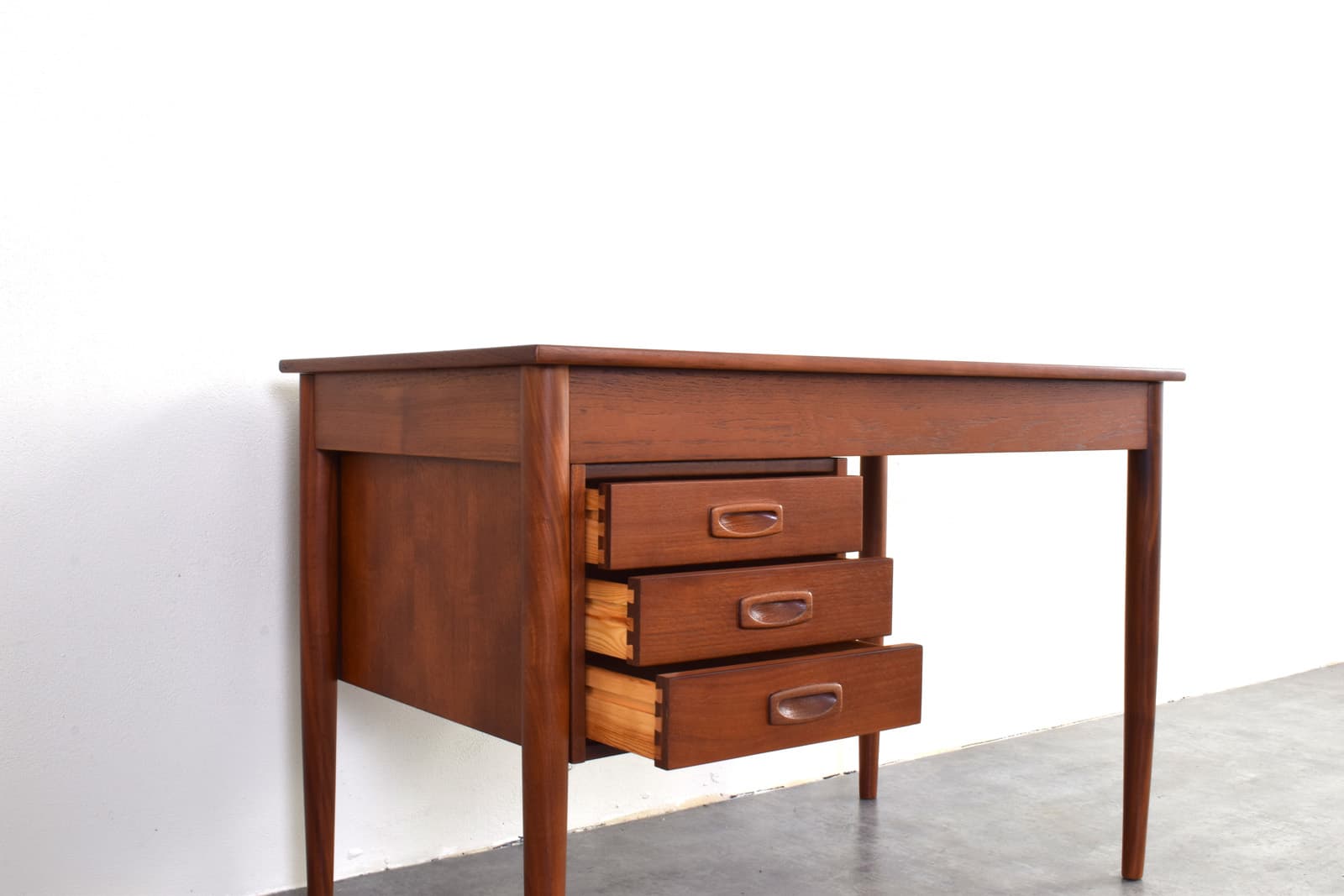Desk, brown teak, Denmark, 1960s - 356895
