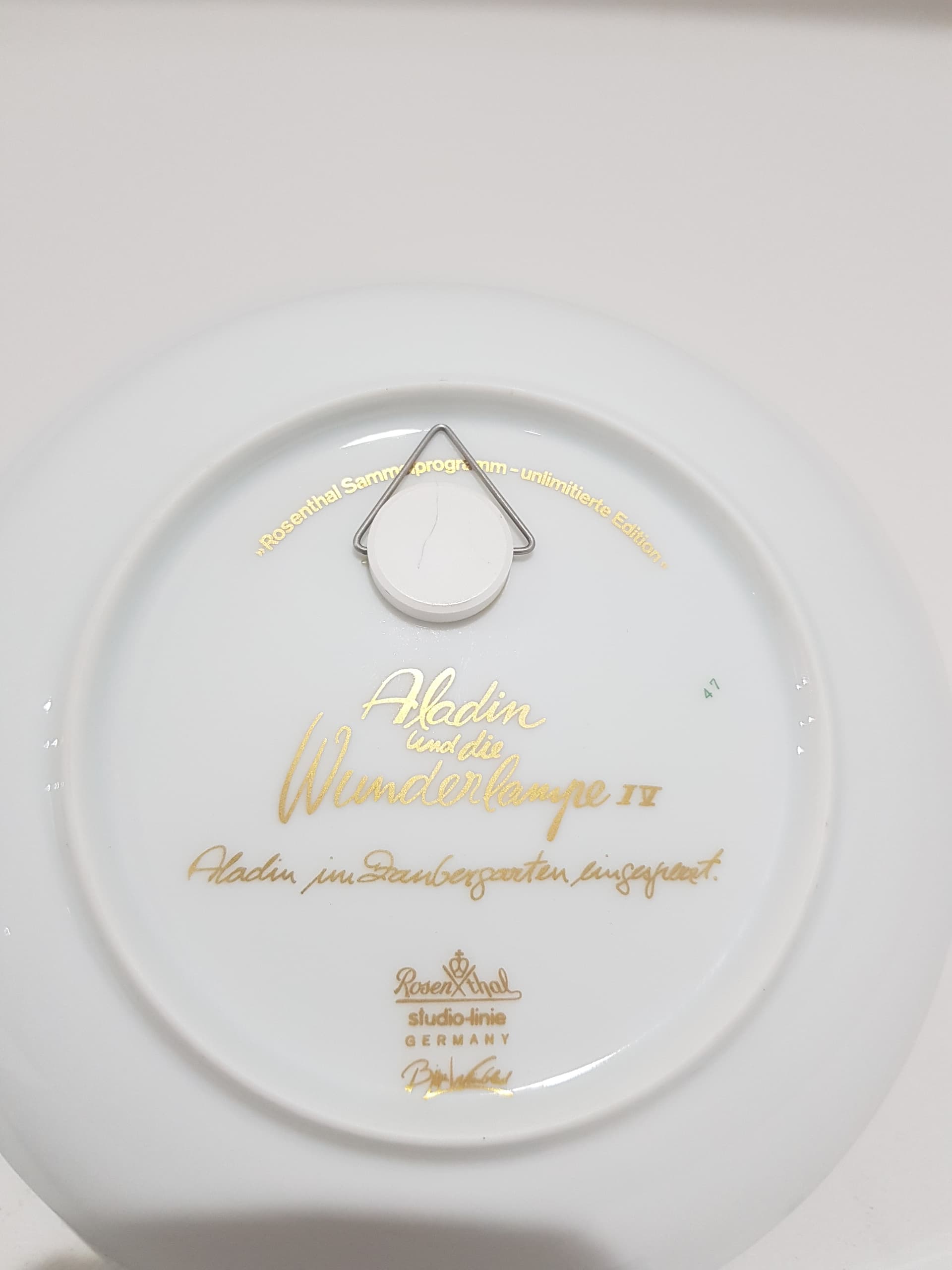 Talerz Alladyn nr IV, kobaltowy niebieski, porcelana, proj. B. Wiinblad, Rosenthal, Niemcy, lata 80. - 357040