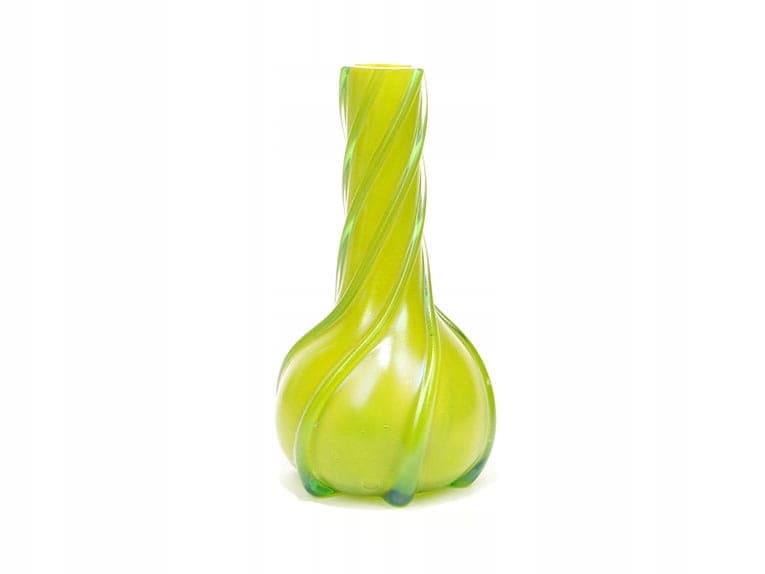 Wazon Ciselé, szkło zielony, Loetz, Czechy, XIX w. - 357055