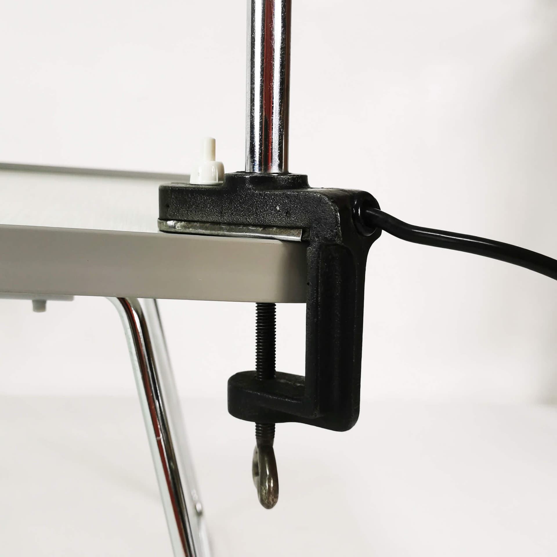 Lampa biurkowa Bauhaus, metal czarny, chrom srebrny, Helo, Niemcy, lata 50. - 357971
