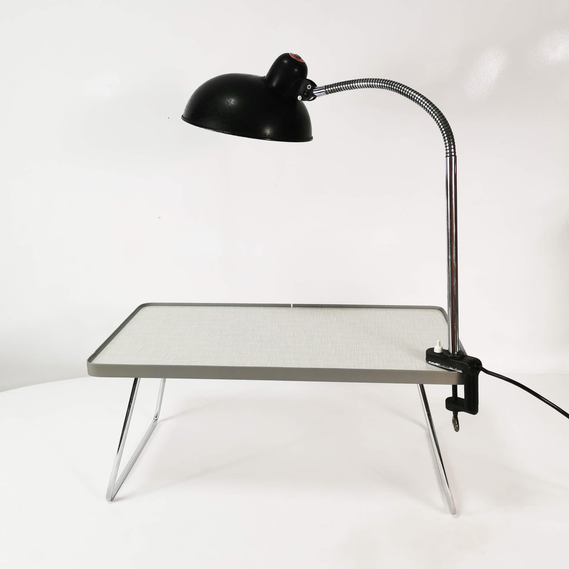 Lampa biurkowa Bauhaus, metal czarny, chrom srebrny, Helo, Niemcy, lata 50. - 357972
