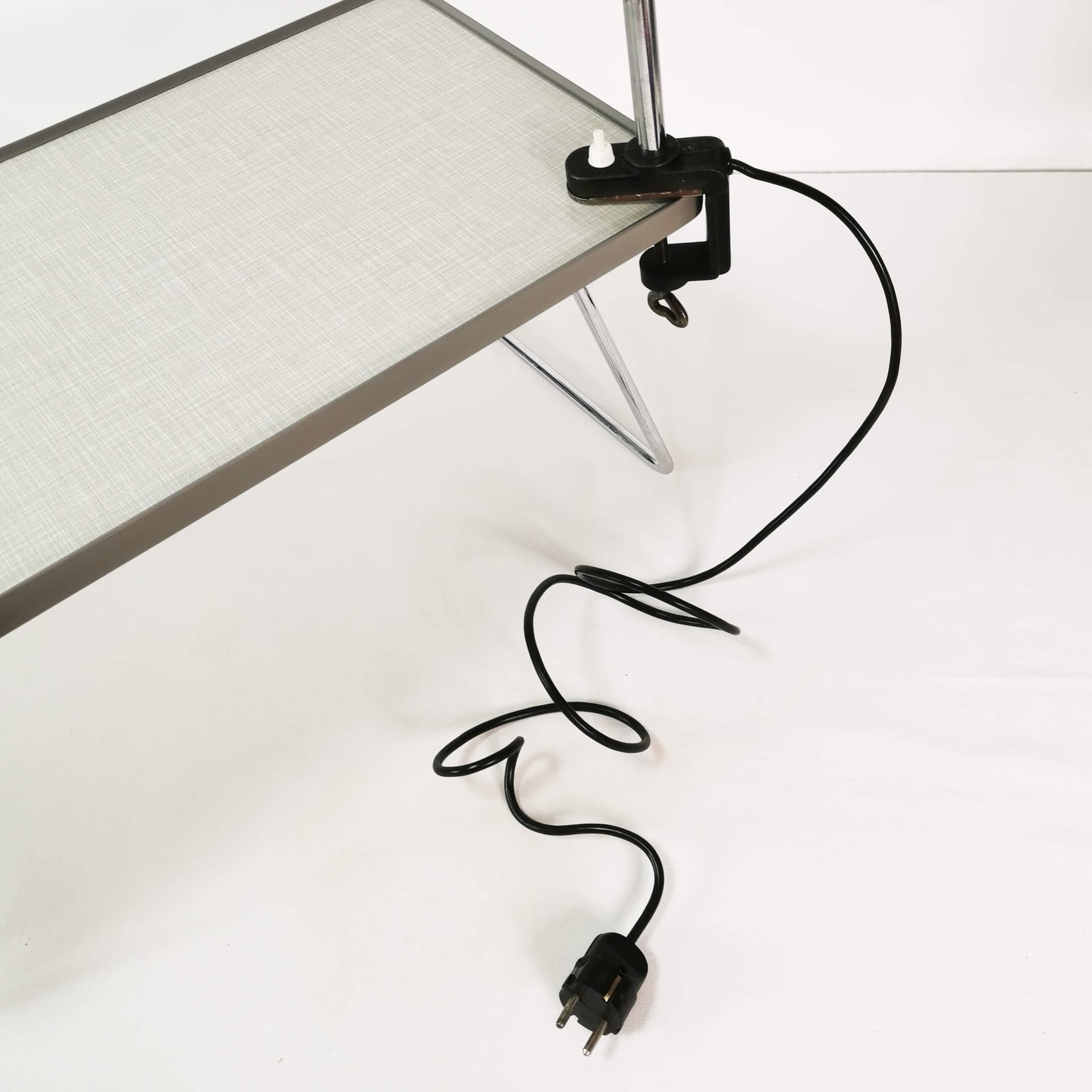 Lampa biurkowa Bauhaus, metal czarny, chrom srebrny, Helo, Niemcy, lata 50. - 357973