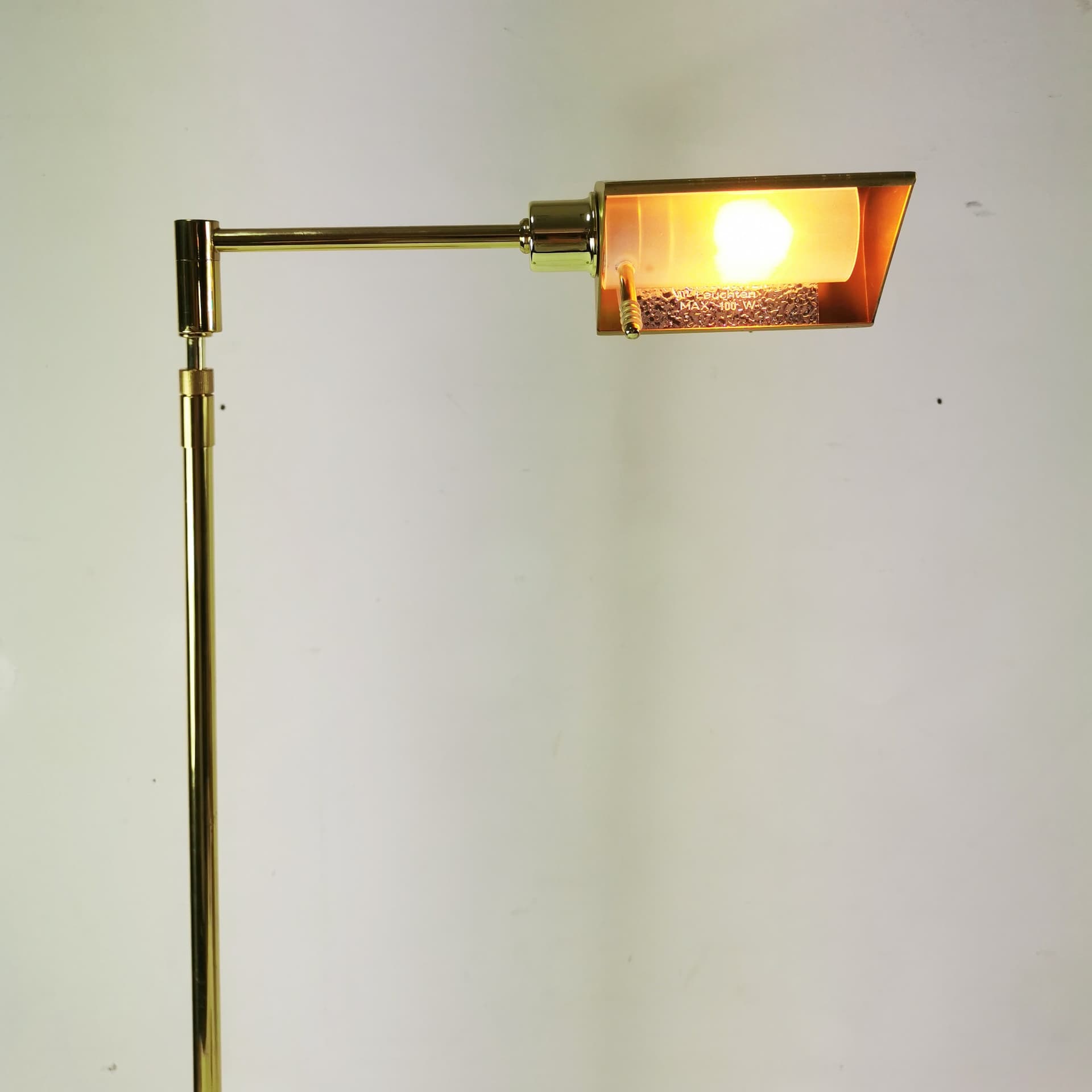 Floor lamp, gold brass, Germany, 1970s. - 358221