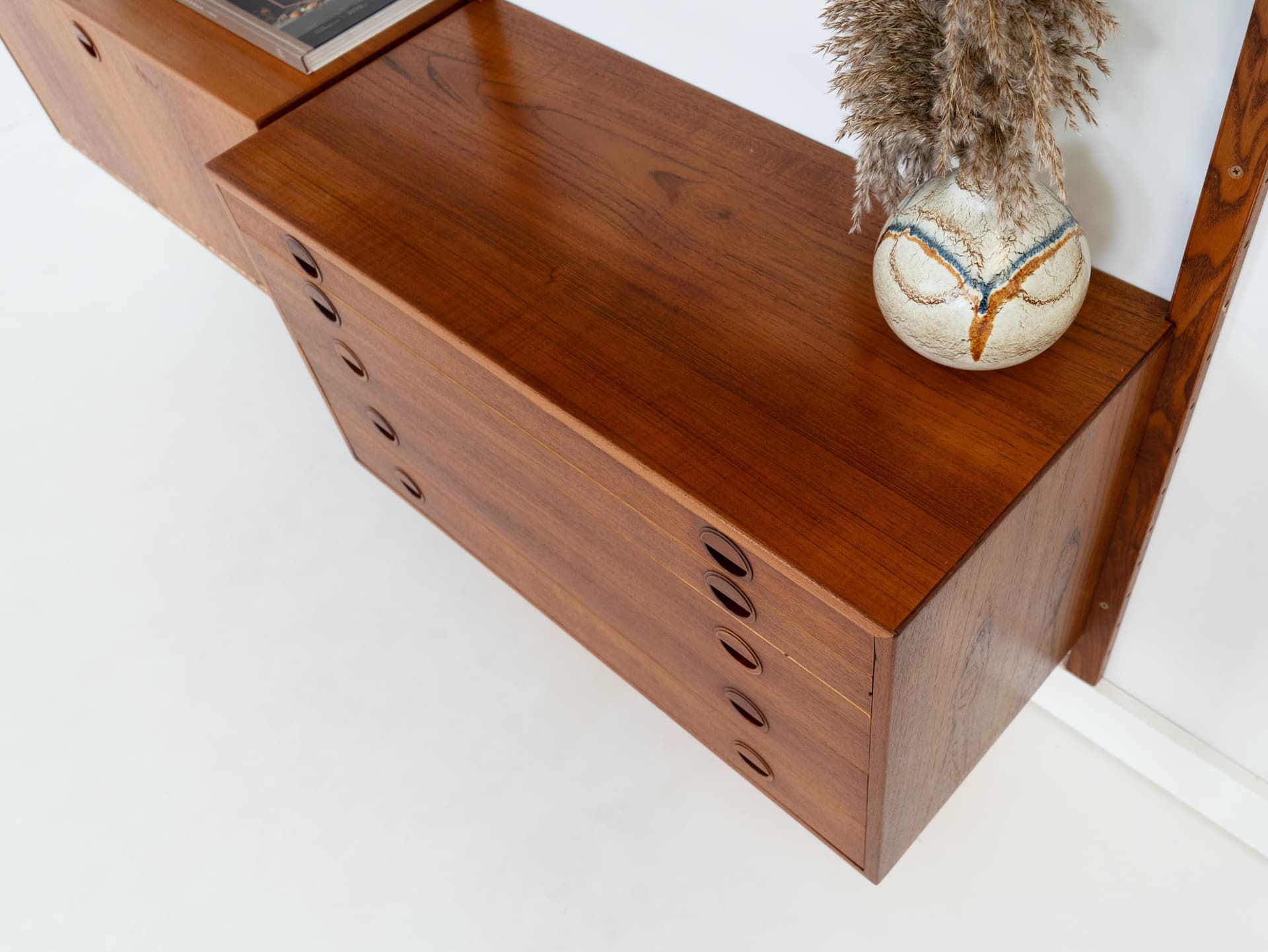 Regał systemowy, tek, brązowy, proj. R. Thygesen & J. Sørensen, HG Furniture, Dania, lata 60. - 358312