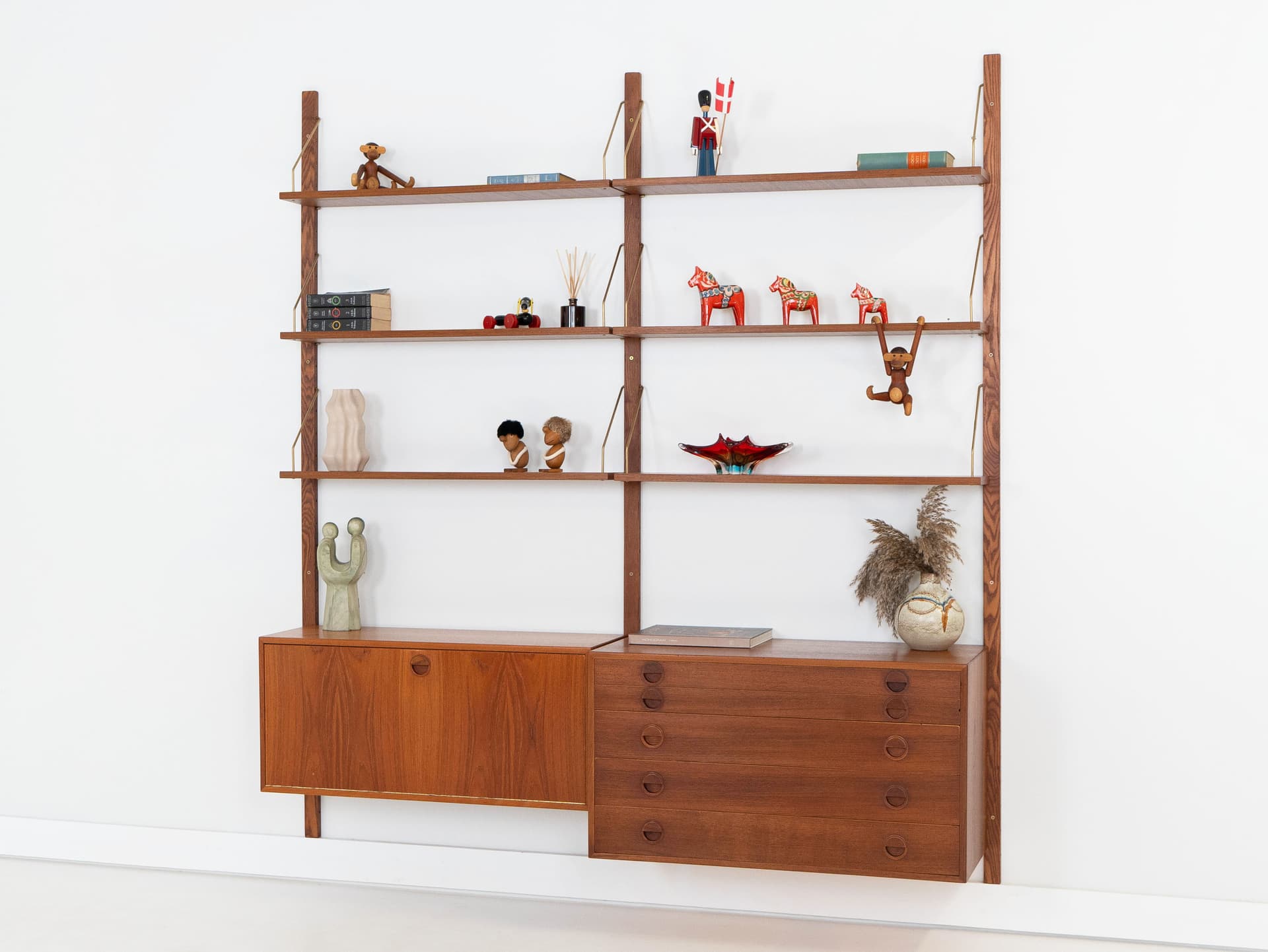 Regał systemowy, tek, brązowy, proj. R. Thygesen & J. Sørensen, HG Furniture, Dania, lata 60. - 358308
