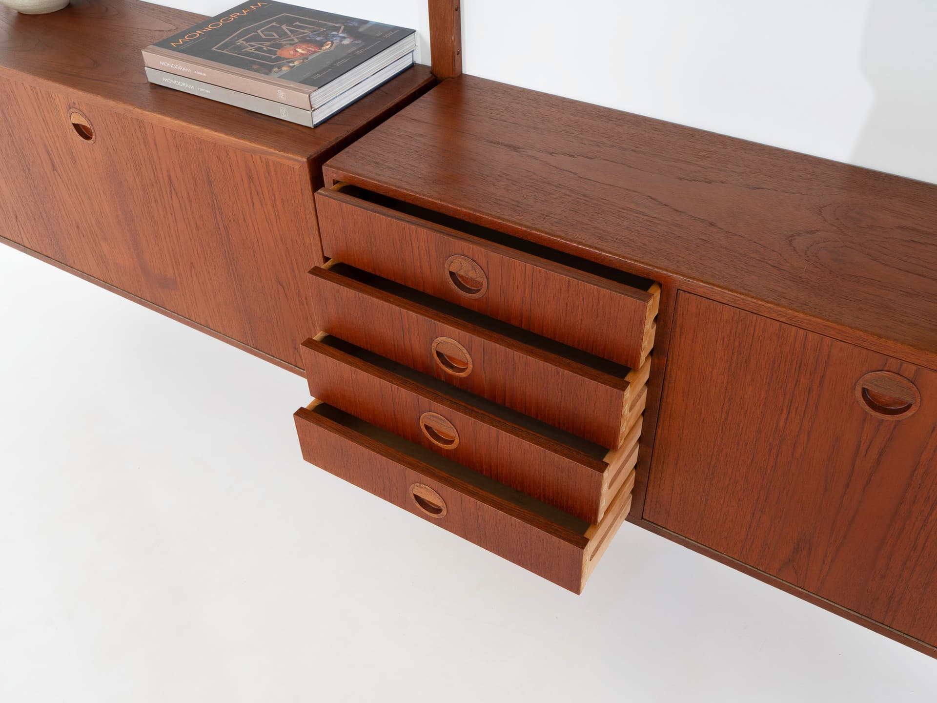 Regał systemowy, teak brązowy, proj. R. Thygesen & J. Sørensen, HG Furniture, Dania, lata 60. - 358331