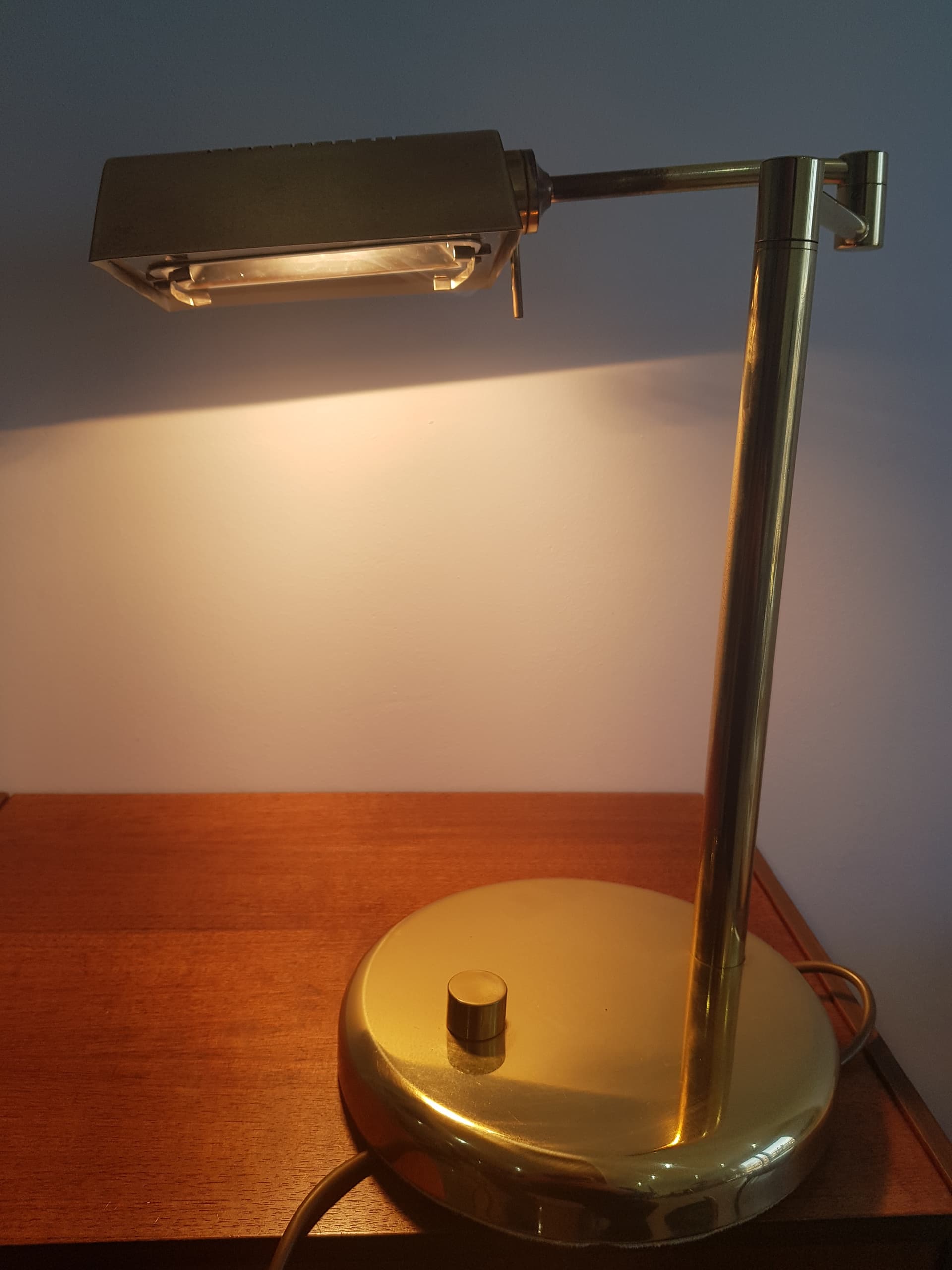 Lampa stołowa, mosiądz złoty, Austria, lata 70. - 358354
