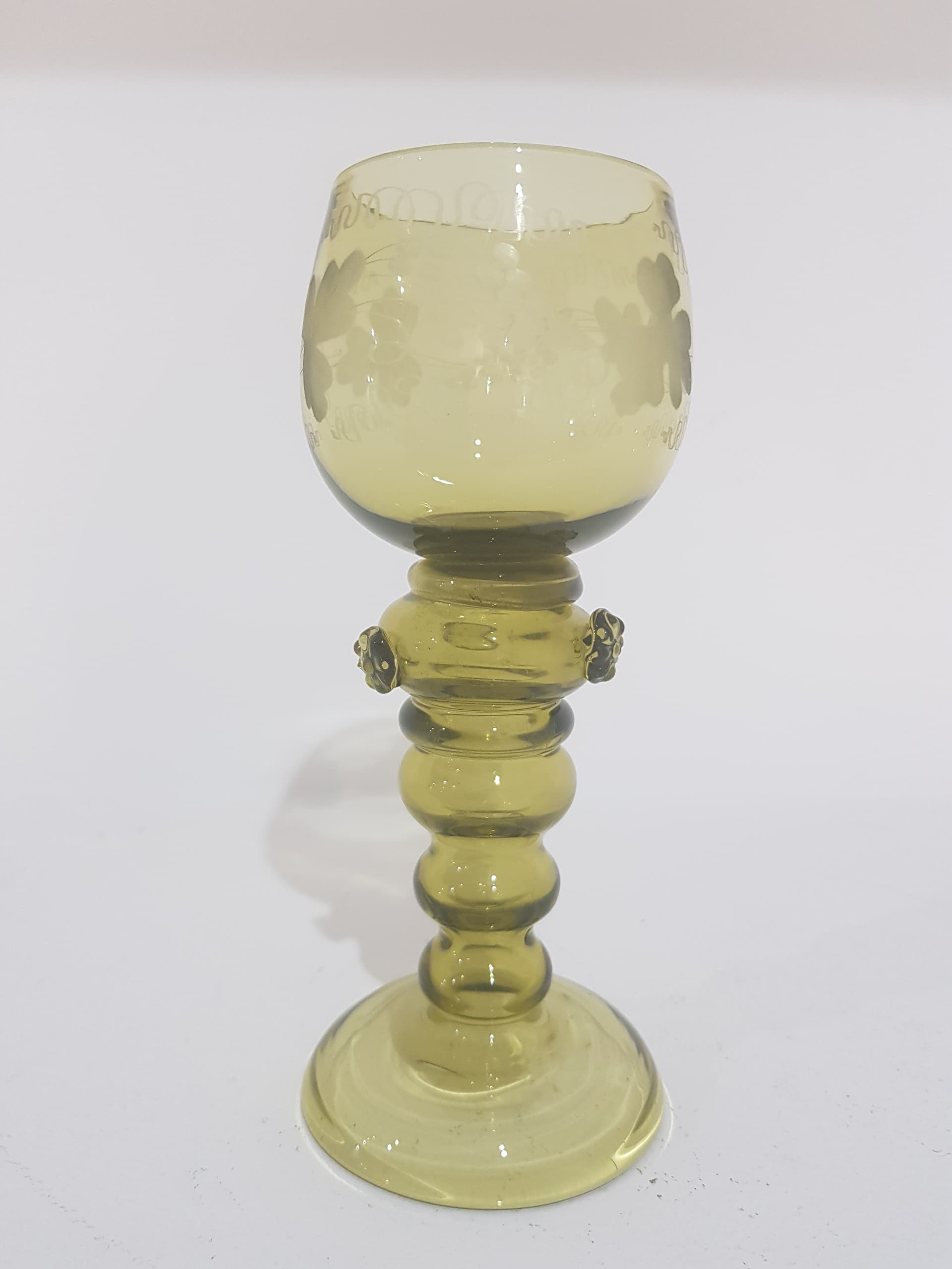 Goblet Remer, olive-yellow transparent glass, Theresienthal / Michael von Poschinger, Germany, early 20th c. - 358417