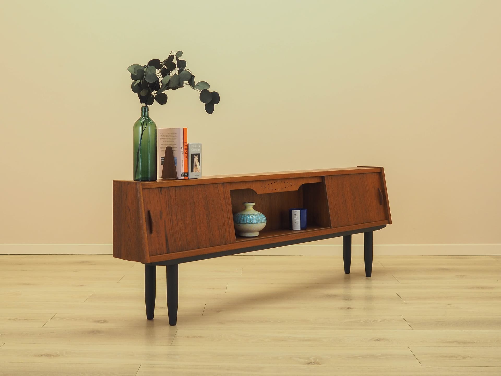 Sideboard, teak brązowy, nogi dębowe czarne, Dania, lata 60. - 358528