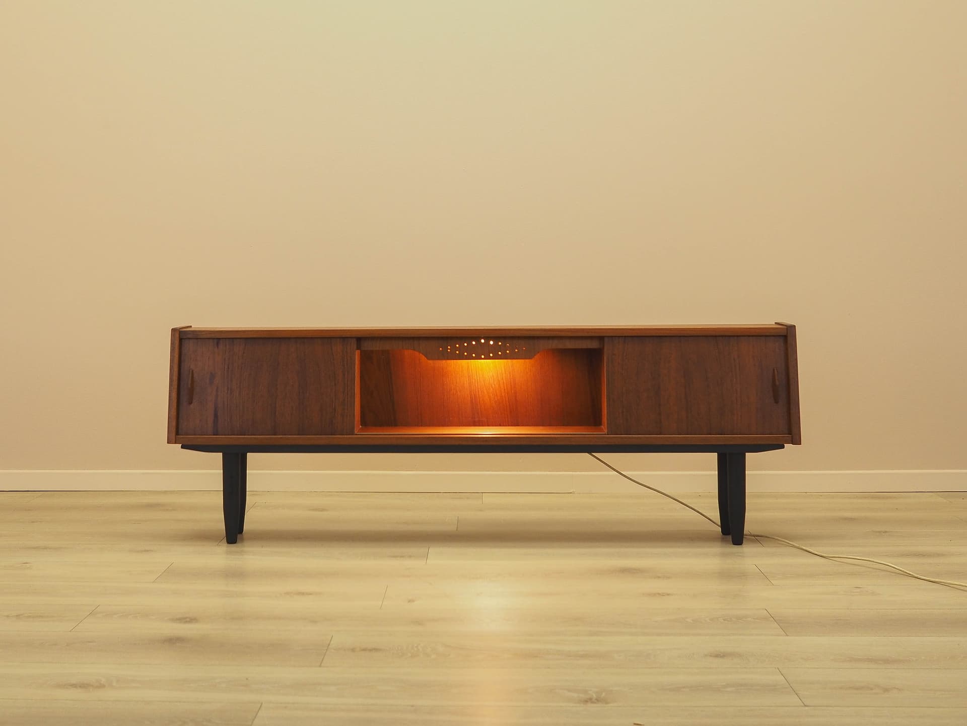 Sideboard, teak brązowy, nogi dębowe czarne, Dania, lata 60. - 358523