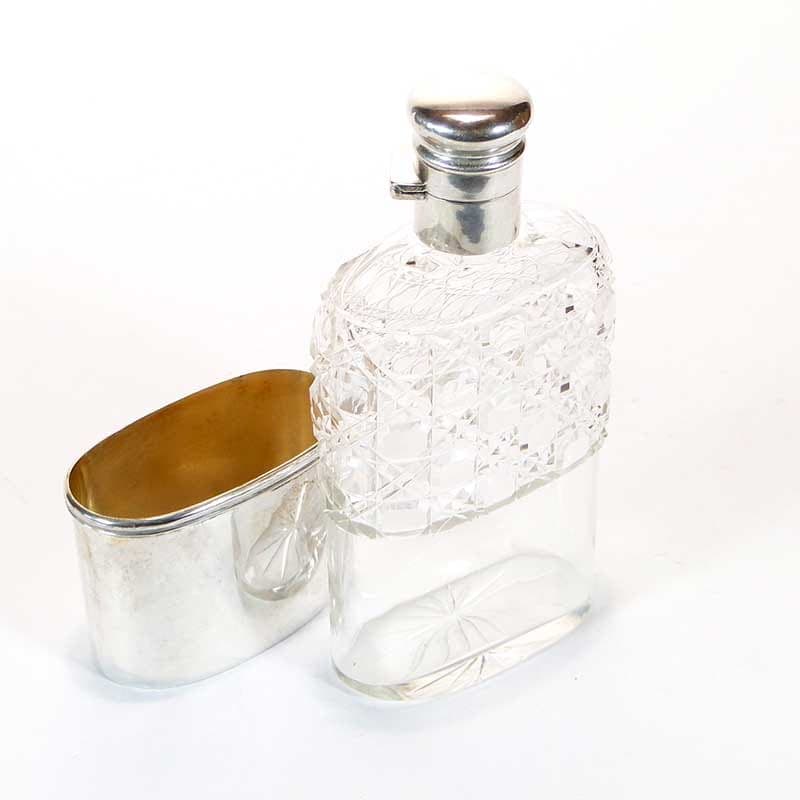Hip Flask, transparent crystal, silver, Germany, 19th c. - 358921