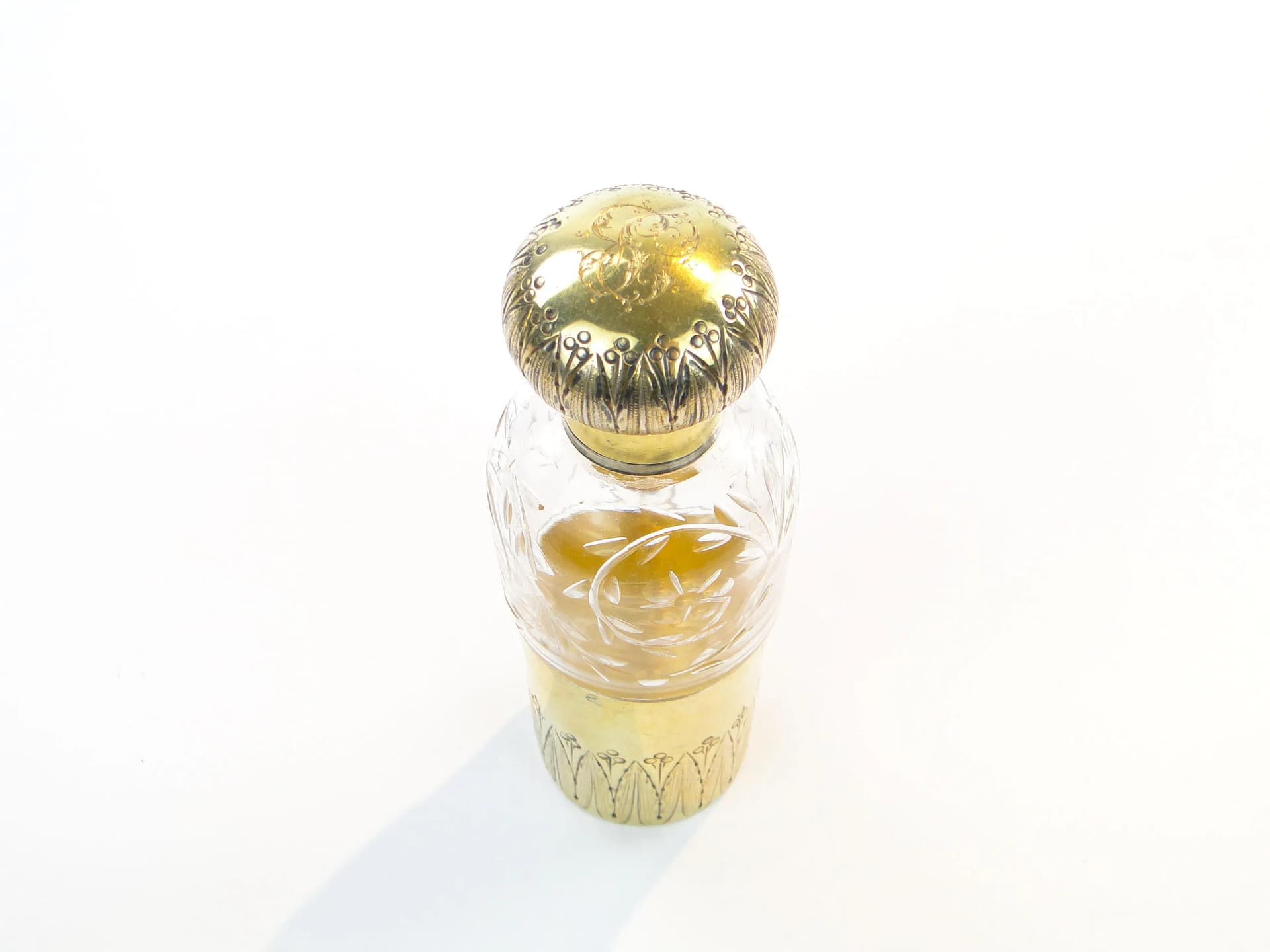 Art Nouveau Hip Flask, transparent crystal, gilt silver, France, early 20th c. - 358945