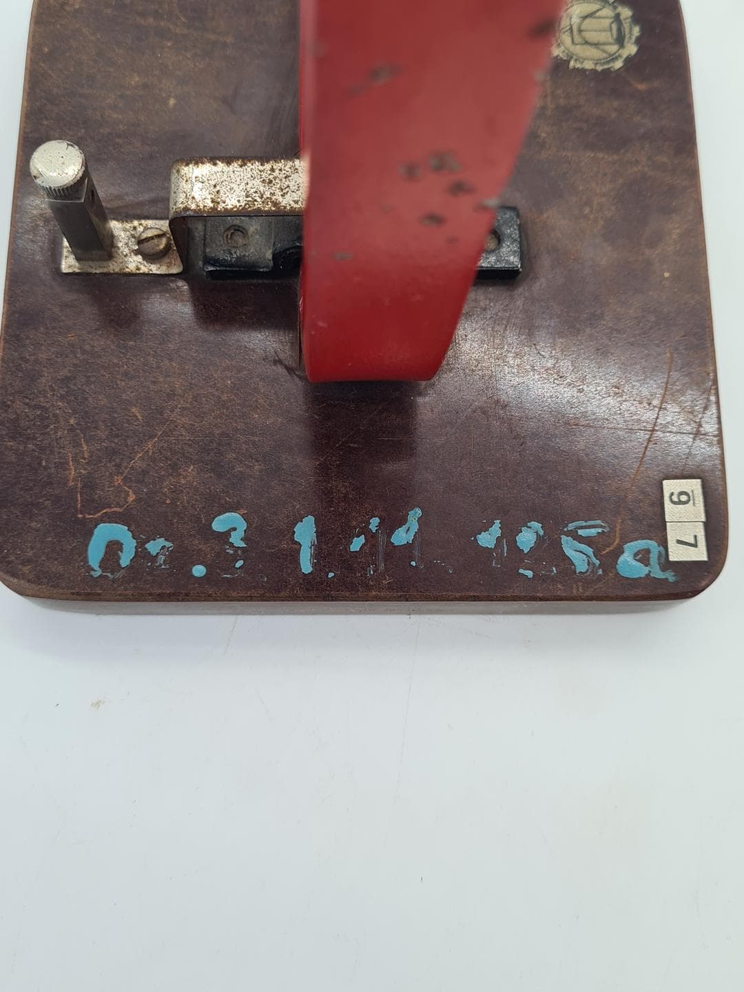 Model dydaktyczny, czerwony bakelit, metal, Polska, lata 70. - 359083