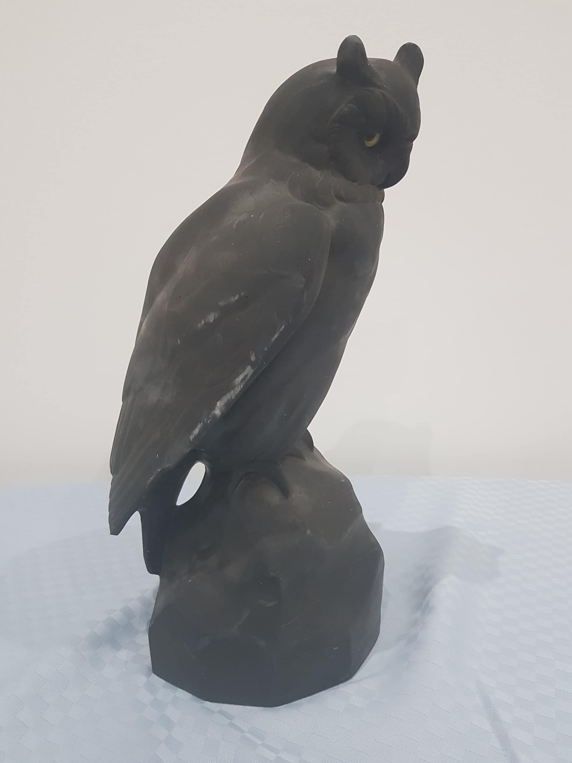 Rzeźba Puchacz, lawinit czarny, art. Curth, Henker & Co., Niemcy, lata 20. - 359203