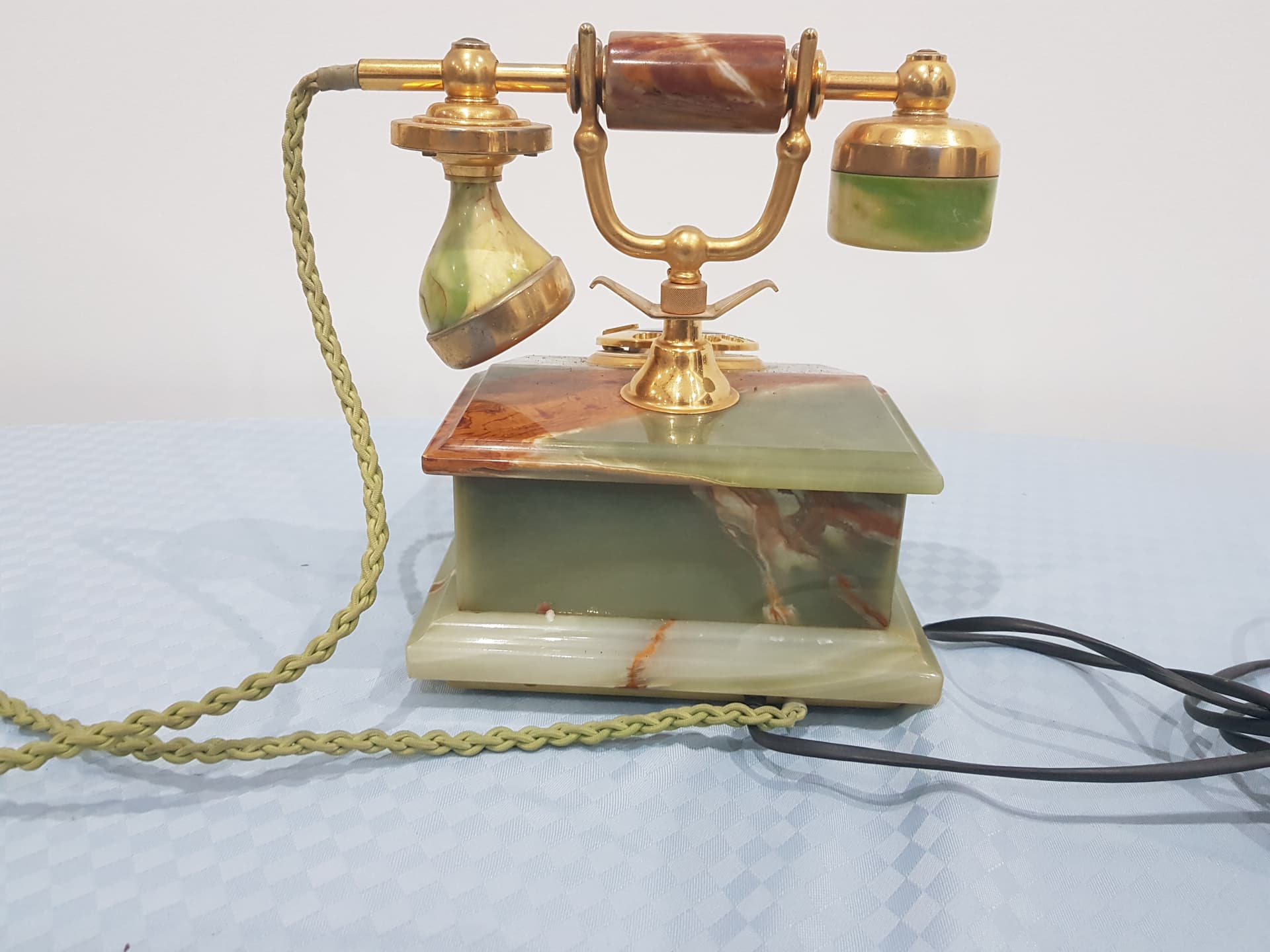 Telefon stacjonarny, marmur zielony, mosiądz złoty, Włochy, lata 60. - 359223