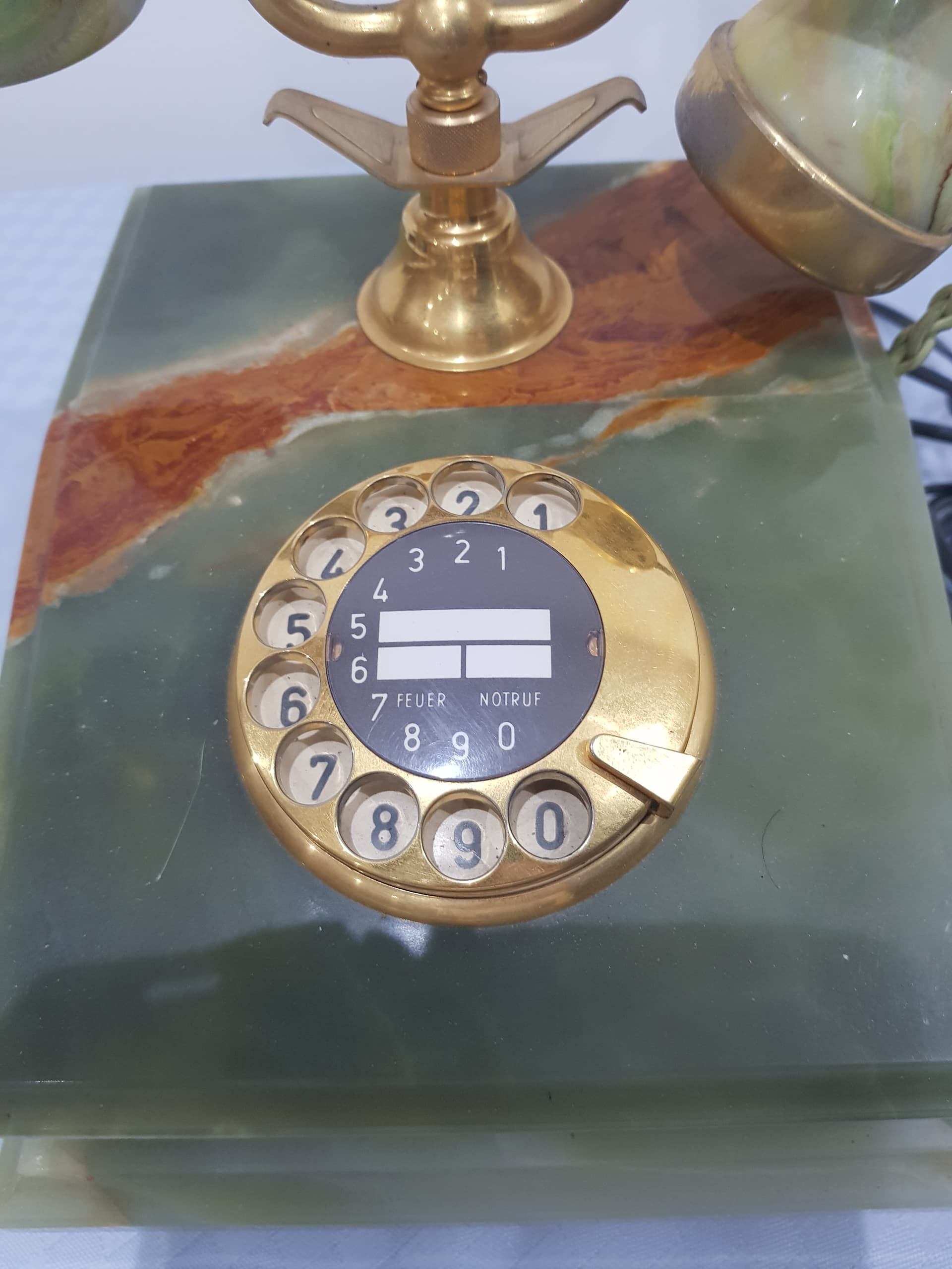 Telefon stacjonarny, marmur zielony, mosiądz złoty, Włochy, lata 60. - 359222