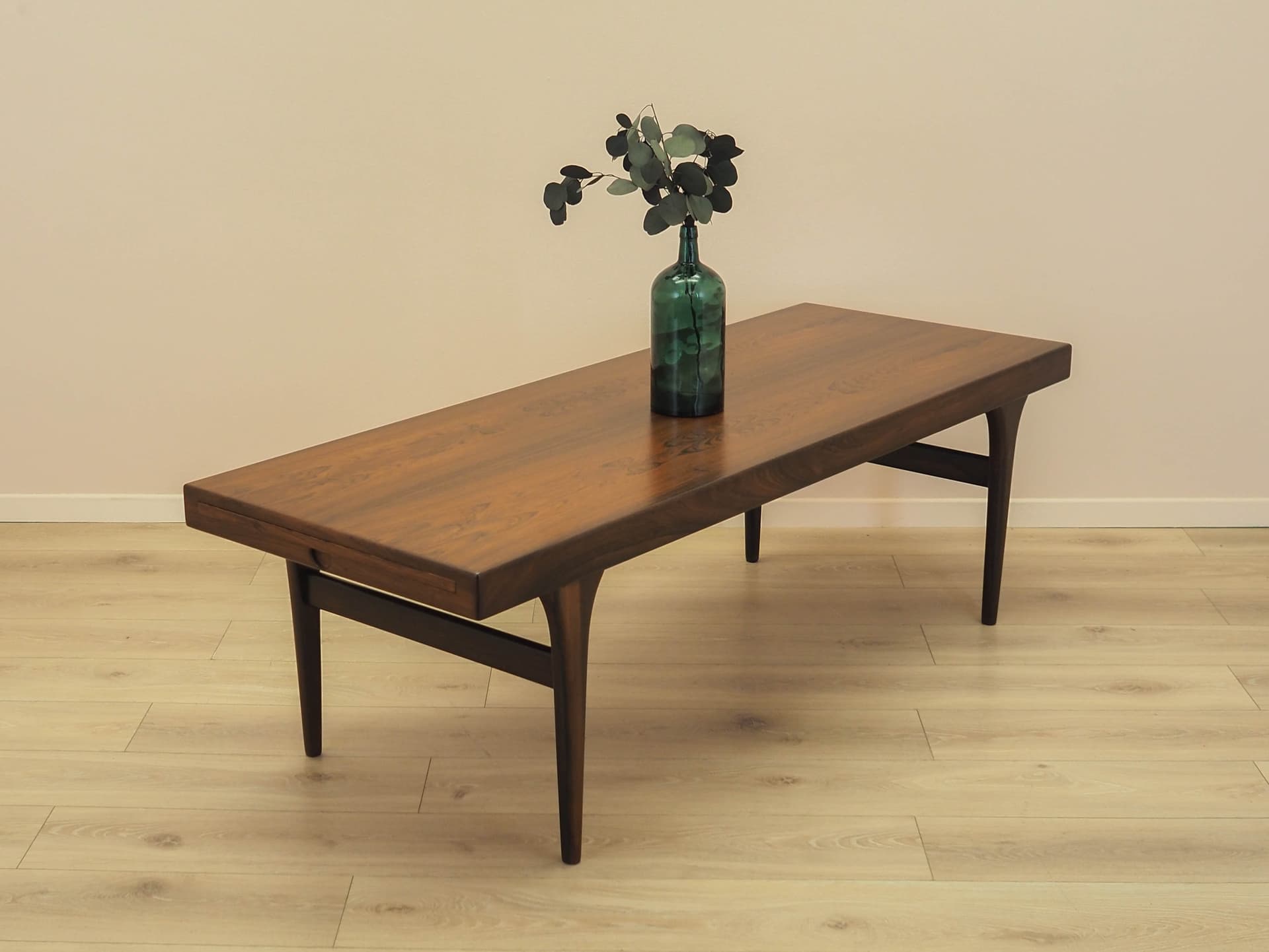 Coffee table, brown rosewood, by J. Andersen, Denmark, 1960s. - 359418