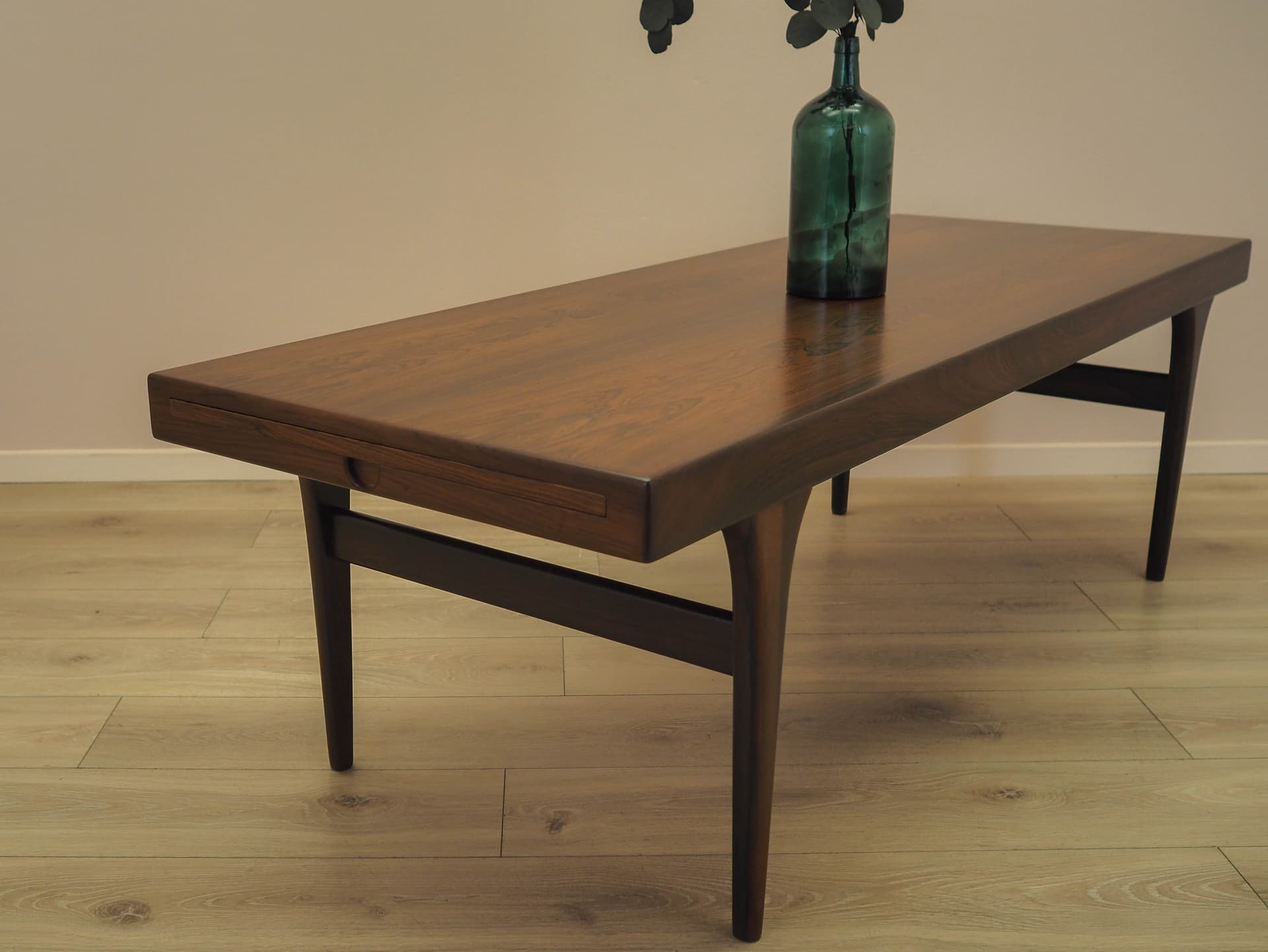 Coffee table, brown rosewood, by J. Andersen, Denmark, 1960s. - 359419