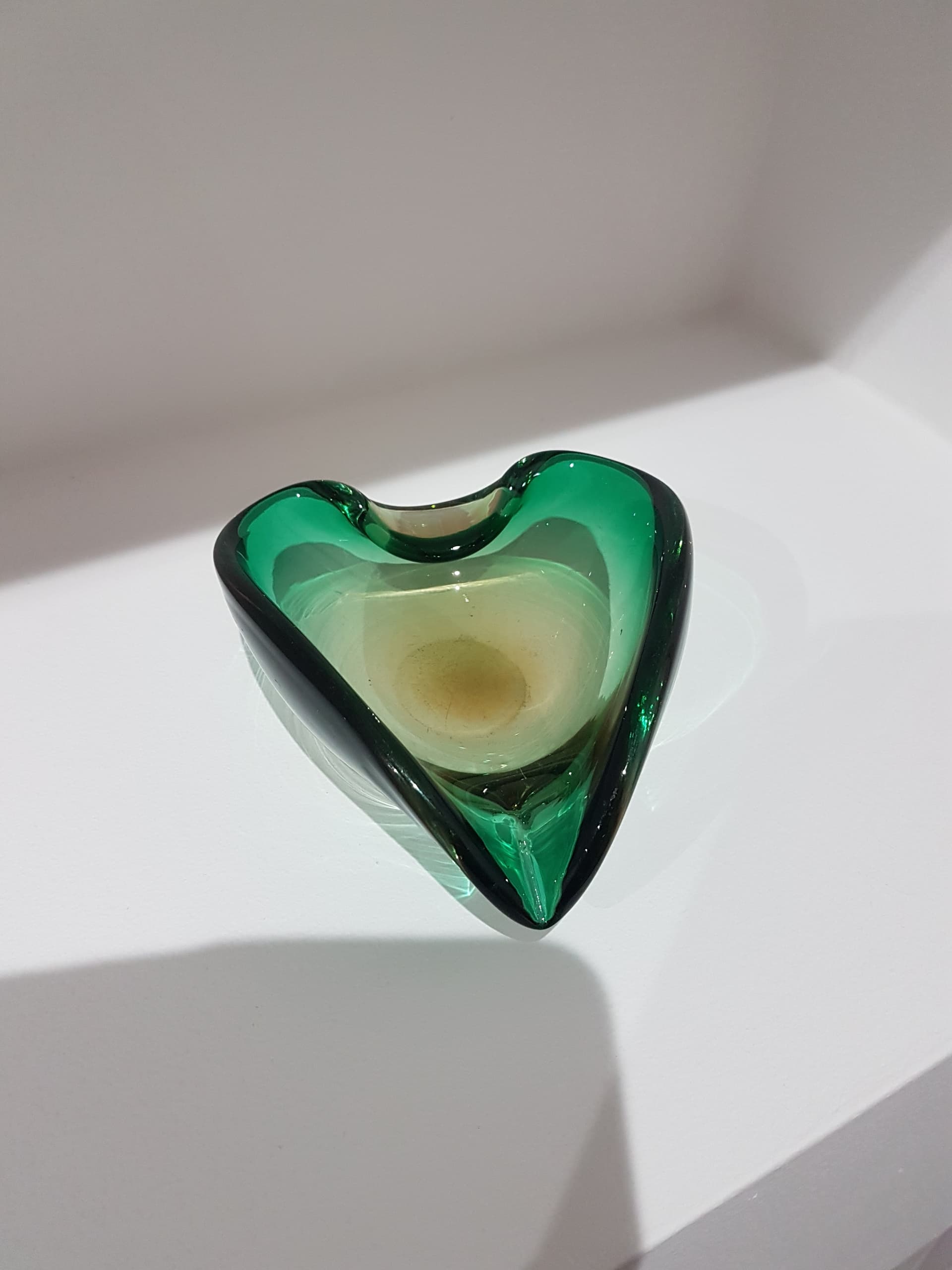 Ashtray, green-brown glass, by E. Beranek, Škrdlovice, Czechoslovakia, 1960s. - 359825
