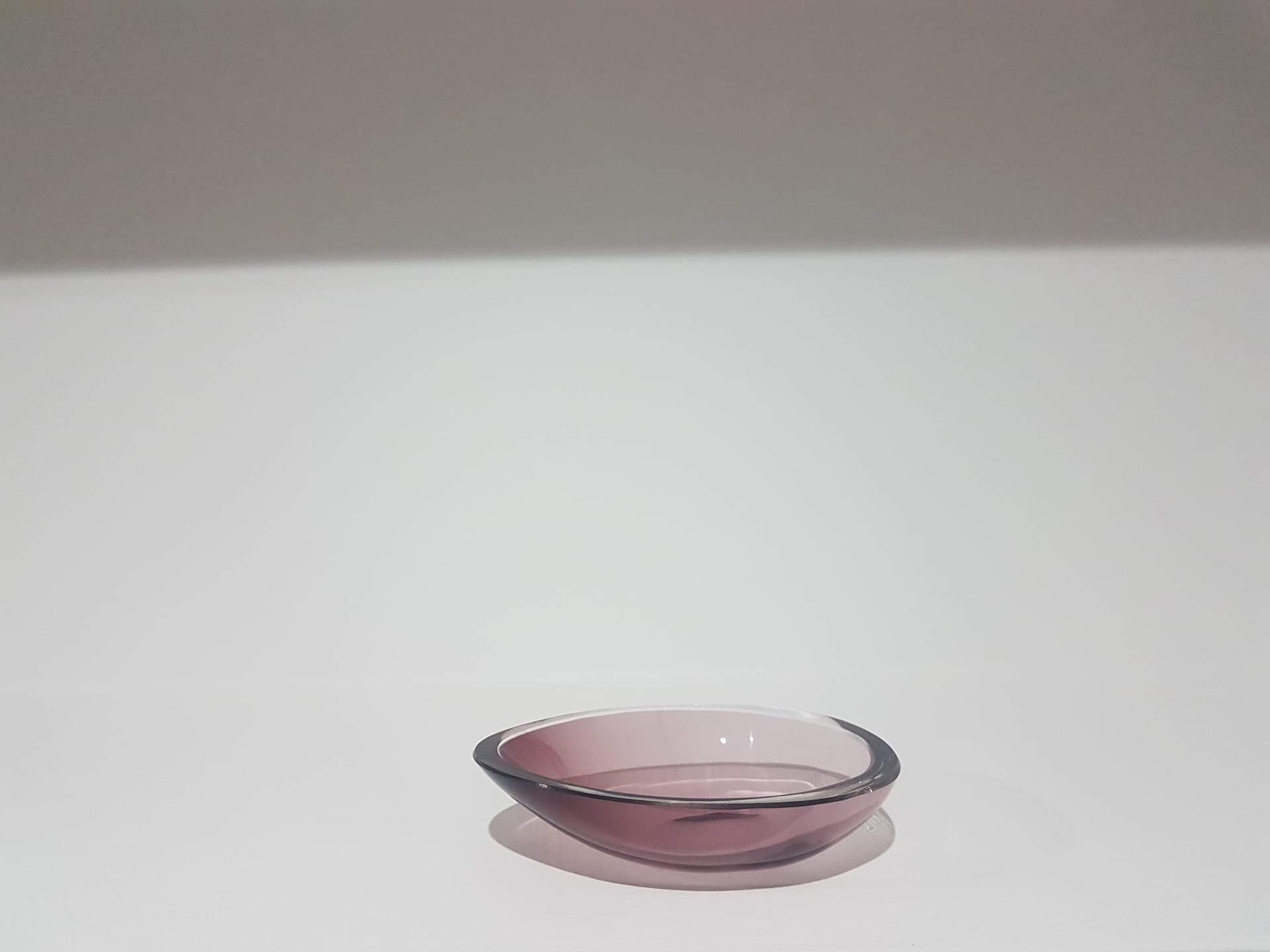 Decorative bowl, pink purple glass, by A. F. Gangkofner, Hessenglas, Germany, 1950s. - 359833