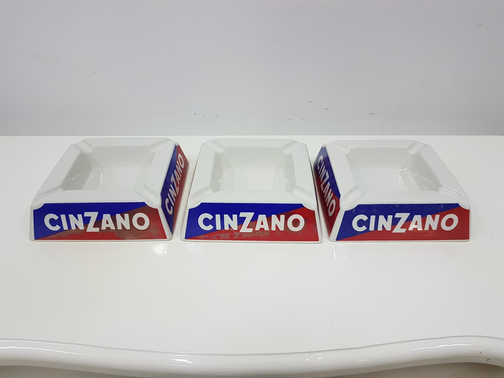 Set of three ashtrays Cinzano, white, blue, red, ceramics, Italy, 1960s. - 360457