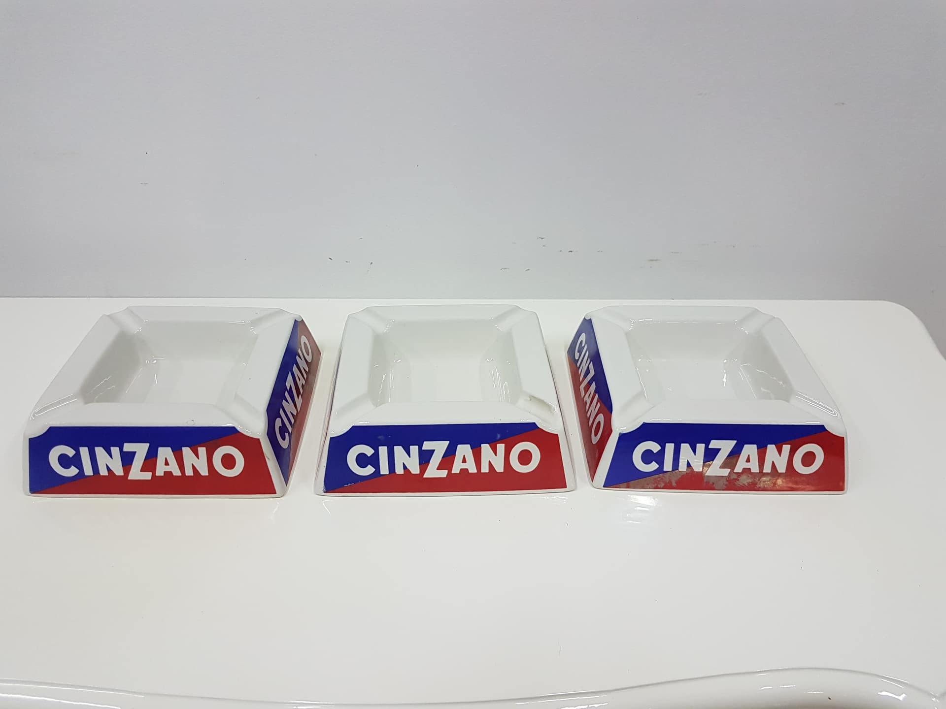 Set of three ashtrays Cinzano, white, blue, red, ceramics, Italy, 1960s. - 360463