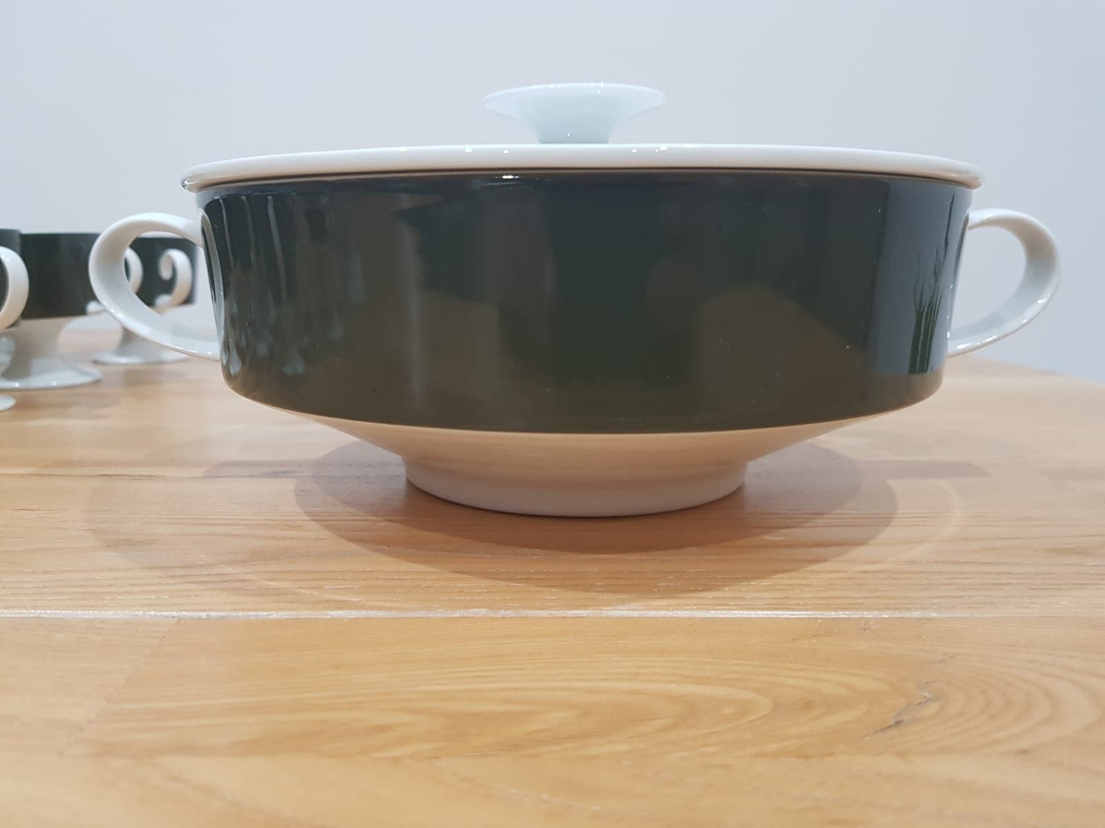 Sześćdziesięciosiedmioczęściowy serwis obiadowo-kawowy Composition, zielony biały, porcelana, proj. T. Wirkkala, Niemcy, lata 70. - 360830