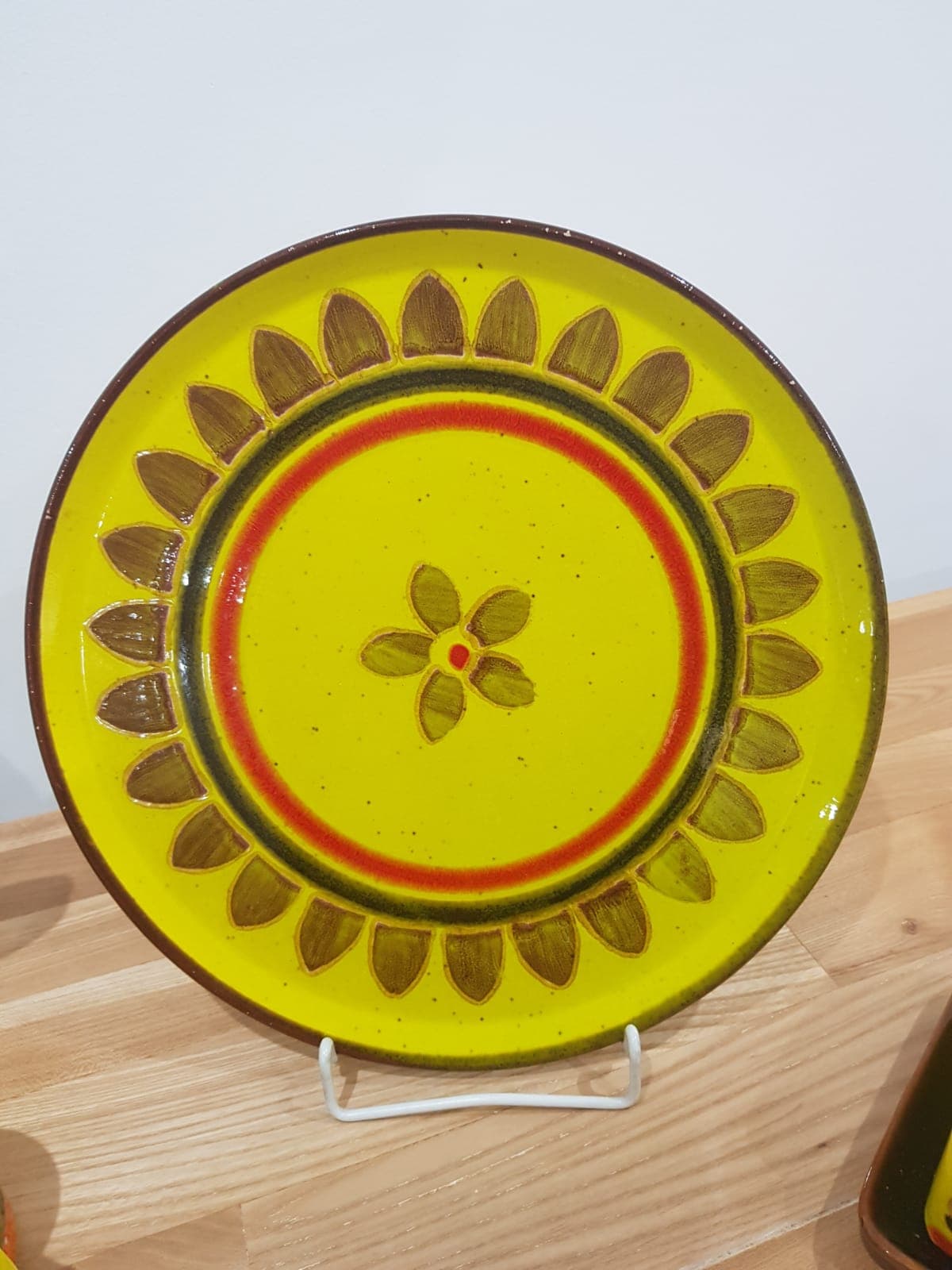 Twenty-five piece dinnerware set, yellow brown orange ceramic, Zell am Harmersbach, Germany, 1980s. - 360869