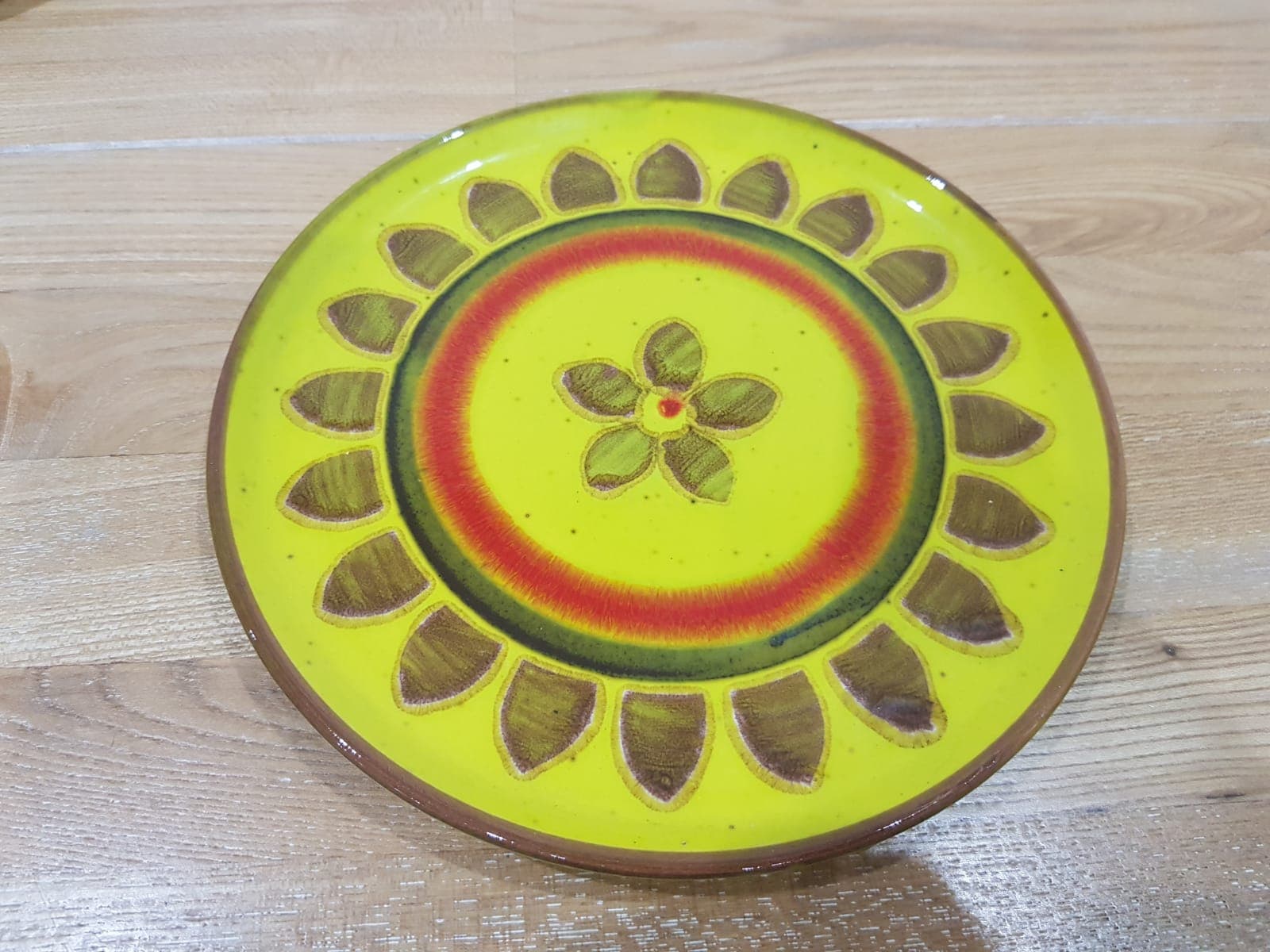 Twenty-five piece dinnerware set, yellow brown orange ceramic, Zell am Harmersbach, Germany, 1980s. - 360867