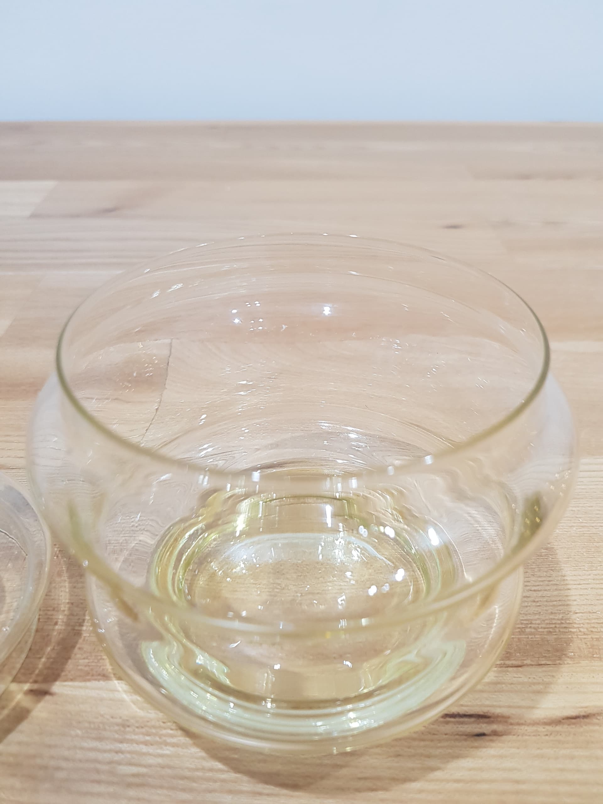Bonbonniere, yellow glass, Austria, 1950s - 361030