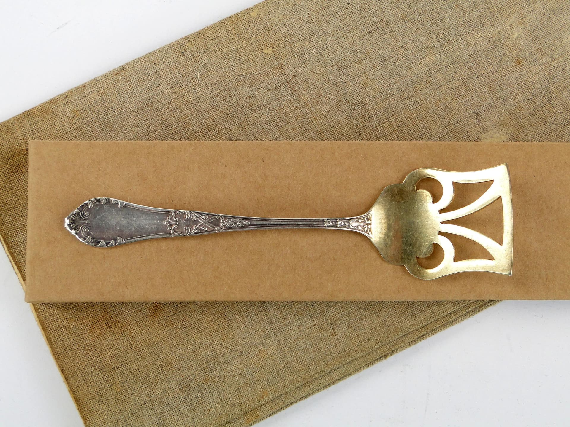 Fish spoon, gold, silver, metal, Fraget, Poland, 1930s. - 361071