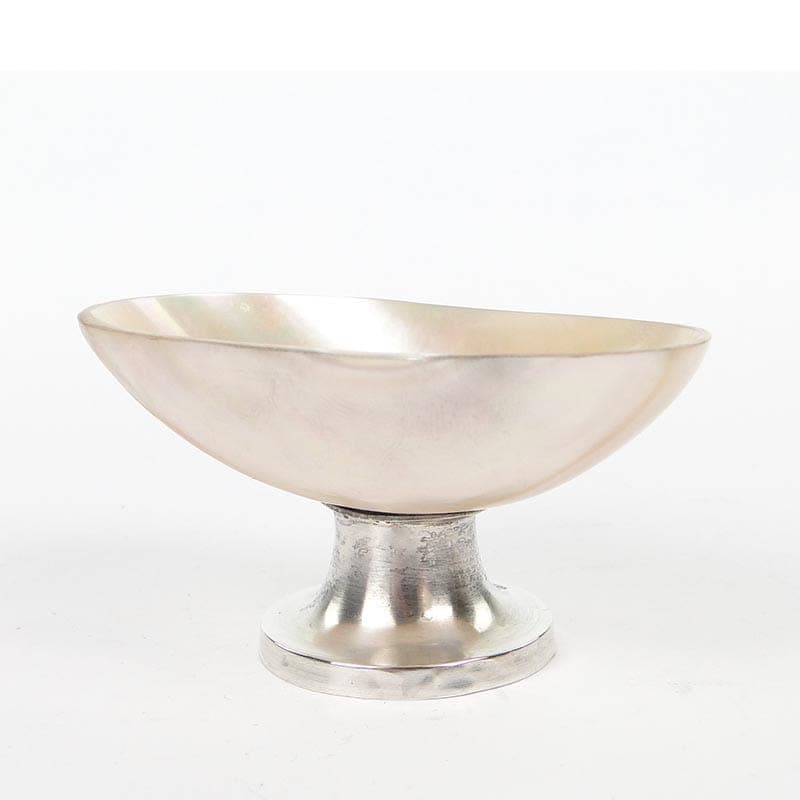 Edwardian Salt Cellar, creamy white shell, silver, Cris Ford & Noriss, United Kingdom, early 20th c. - 361207