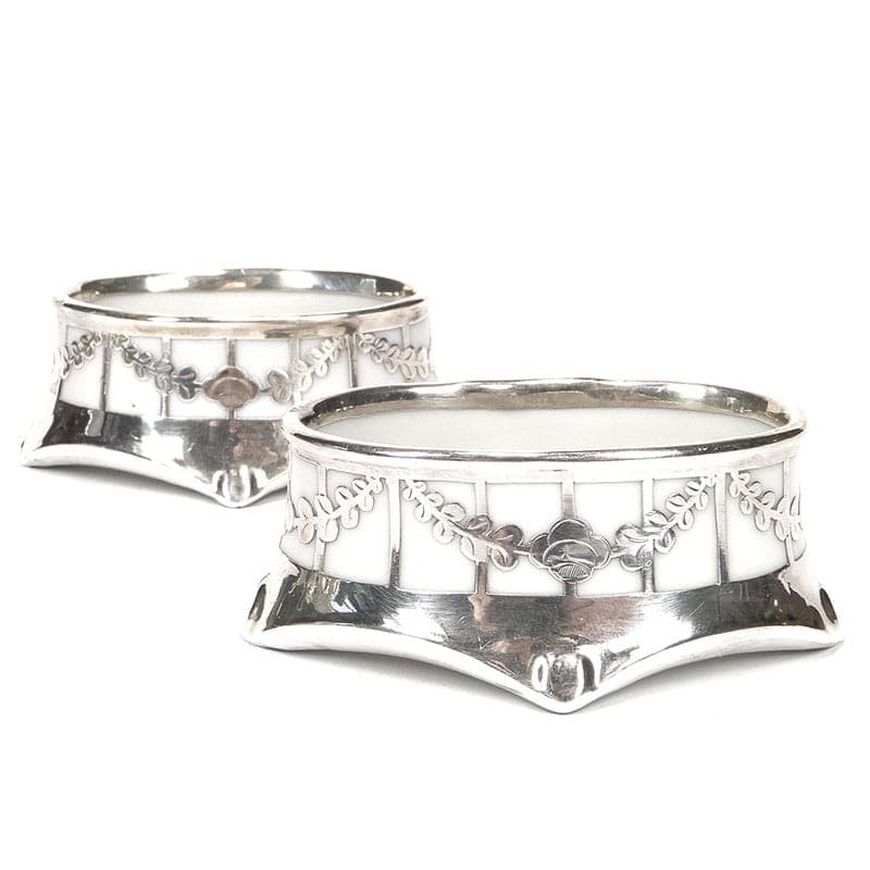Pair of salt cellars Art Nouveau, white, porcelain silver, France, early 20th century - 361217