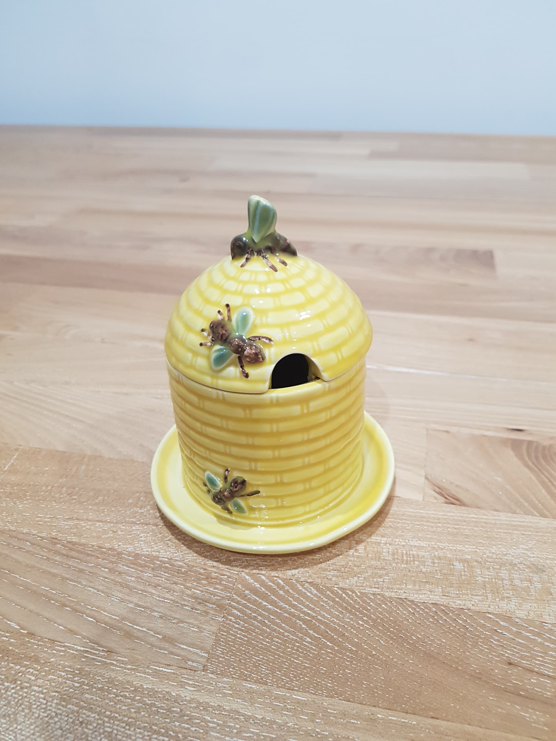 Sugar Bowl Beehive, yellow, porcelain, Goebel, Germany, 1970s. - 361566