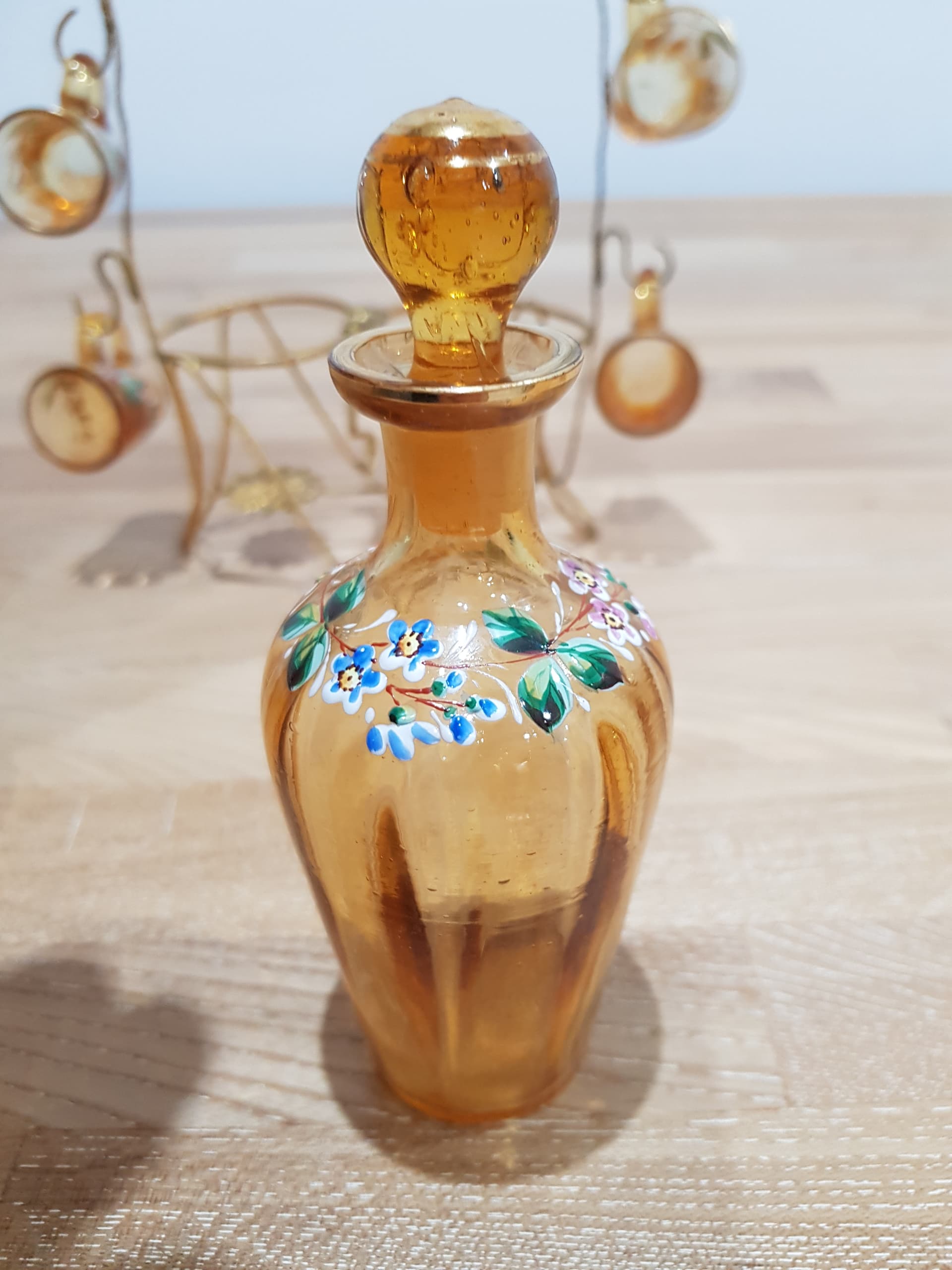 Six-piece liqueur set, amber glass, brass, France, 19th c. - 361641