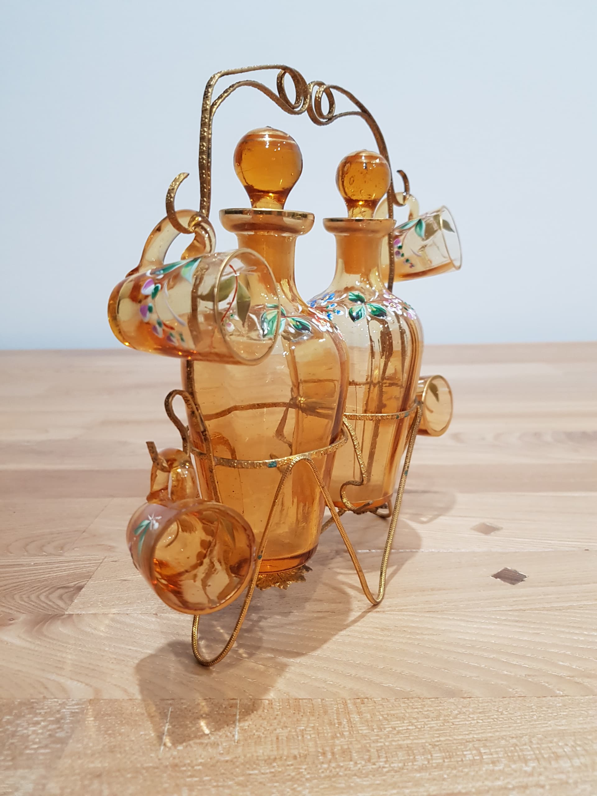 Six-piece liqueur set, amber glass, brass, France, 19th c. - 361642
