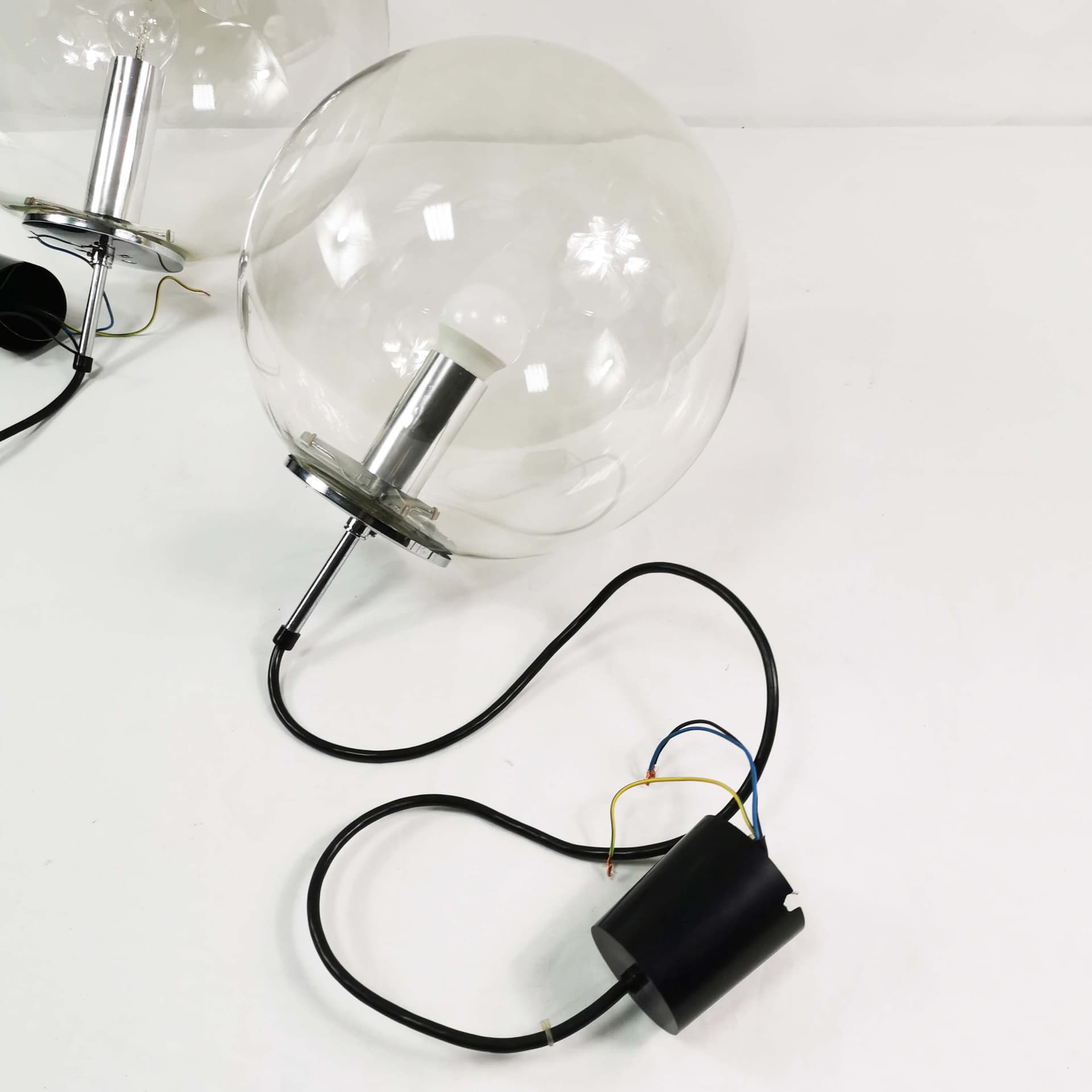 Pendant Lamp Globe 34 cm, transparent glass, chromed steel, Germany, 1970s. - 361708