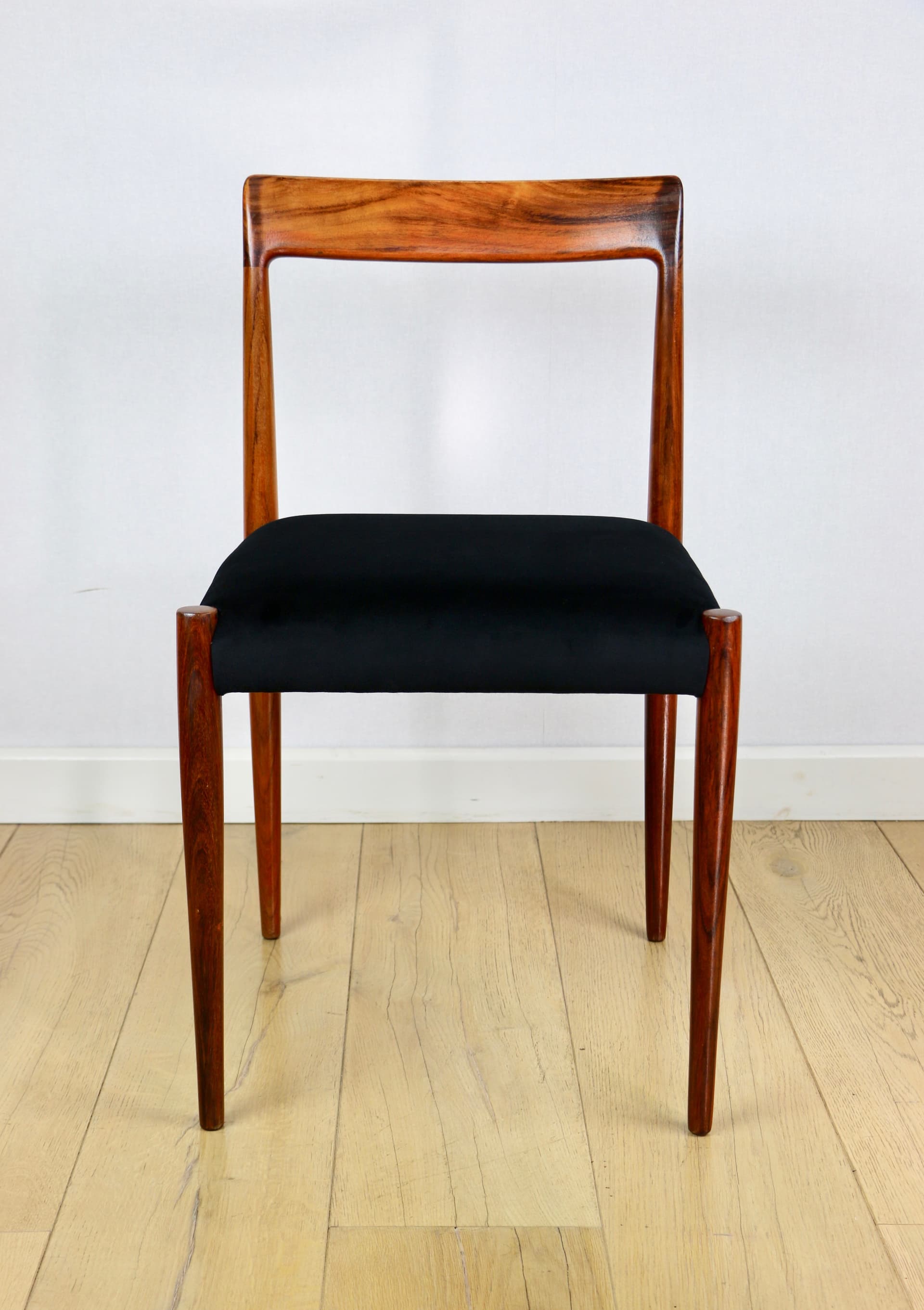 Set of four chairs, black velvet, walnut, Germany, 1970s. - 362009