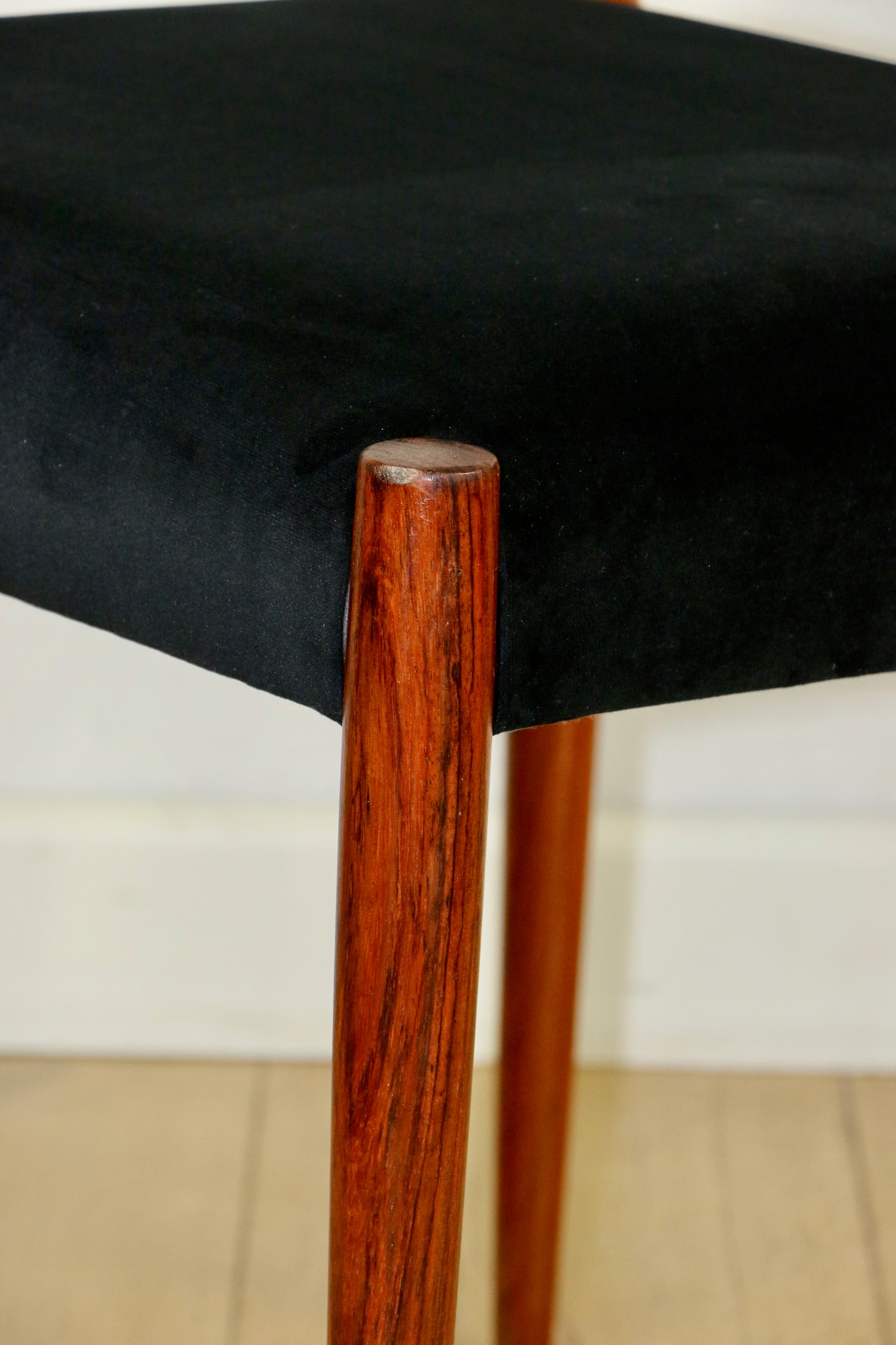 Set of four chairs, black velvet, walnut, Germany, 1970s. - 362010