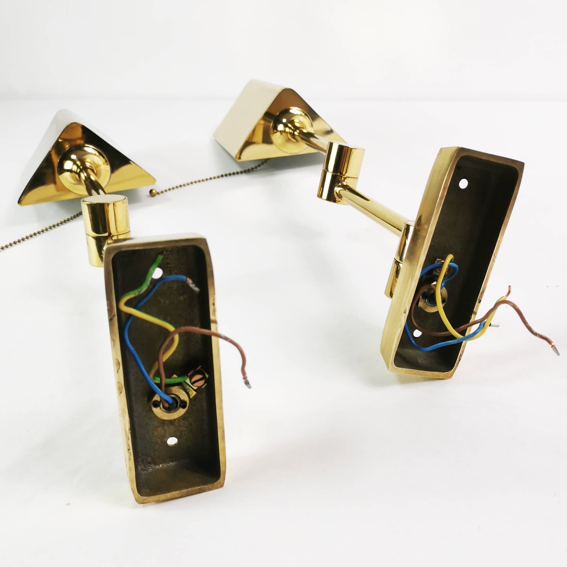 Pair of modernist wall lamps, gold metal, brass, Baulmann Leuchten, Germany, 1970s - 362025