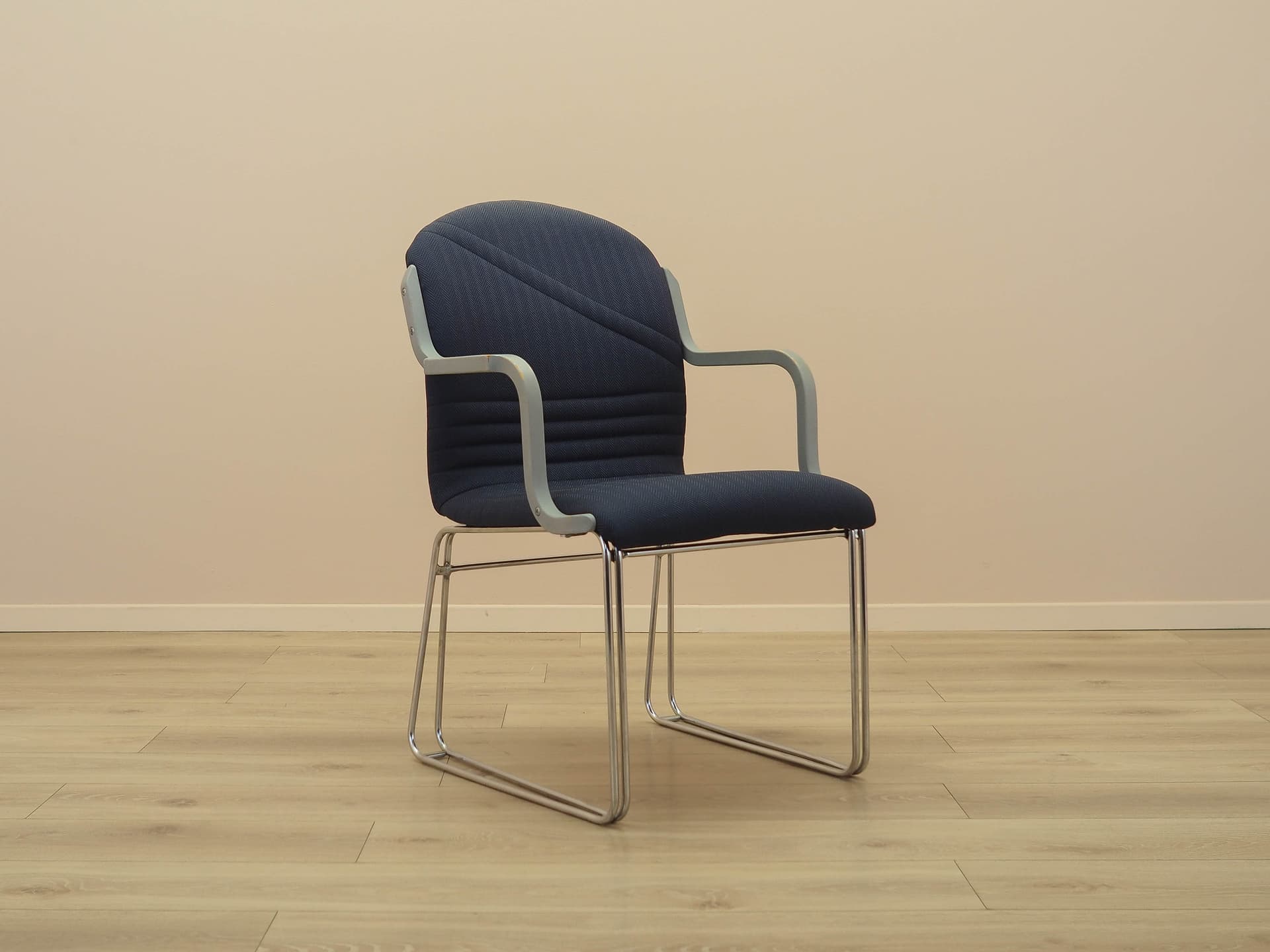 Conference chair, blue fabric, silver metal, grey plastic, Italy, 1990s. - 362139