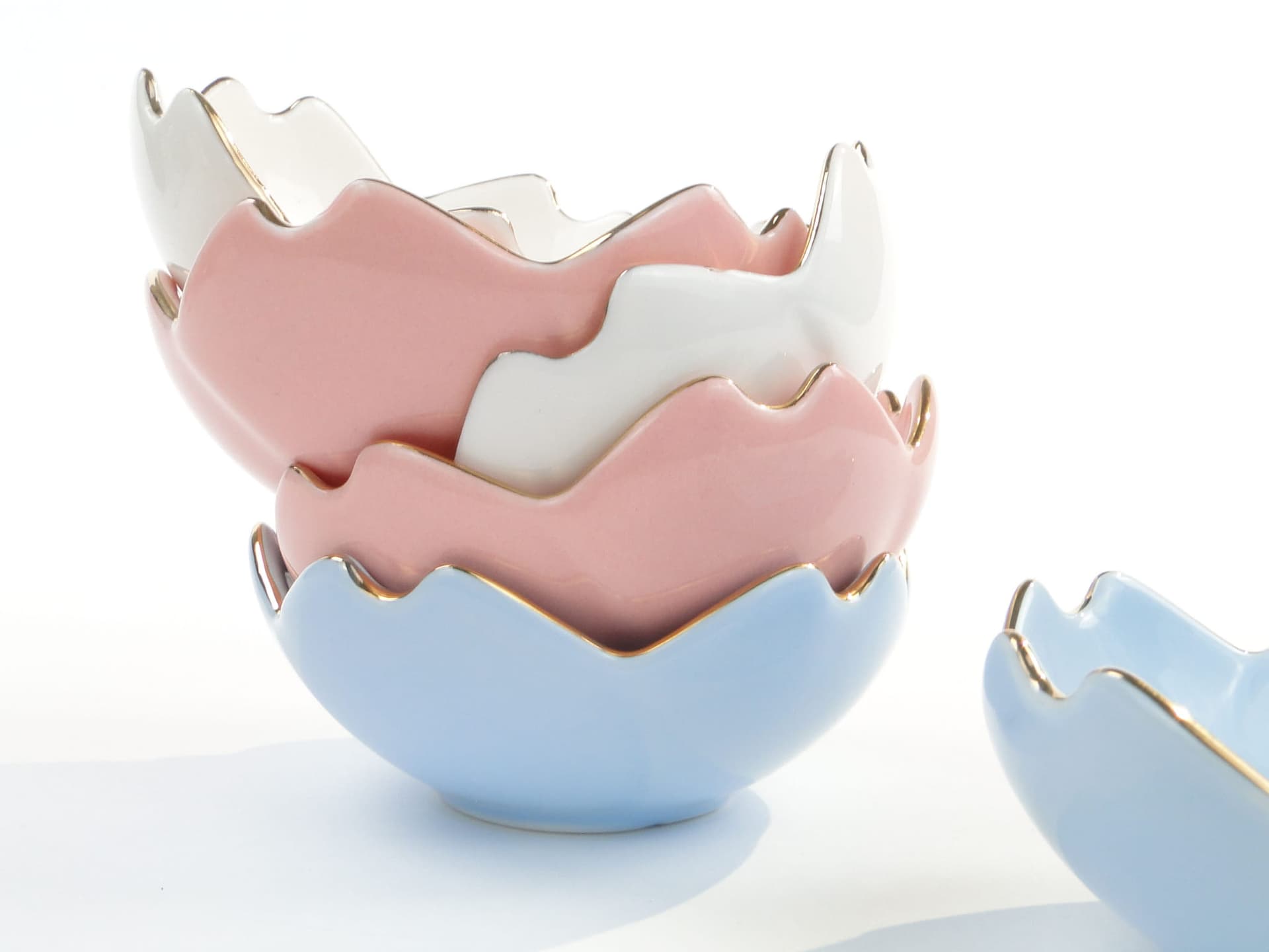 Set of Six Water Lily Bowls, white blue pink gold, porcelain, 1960s. - 362398